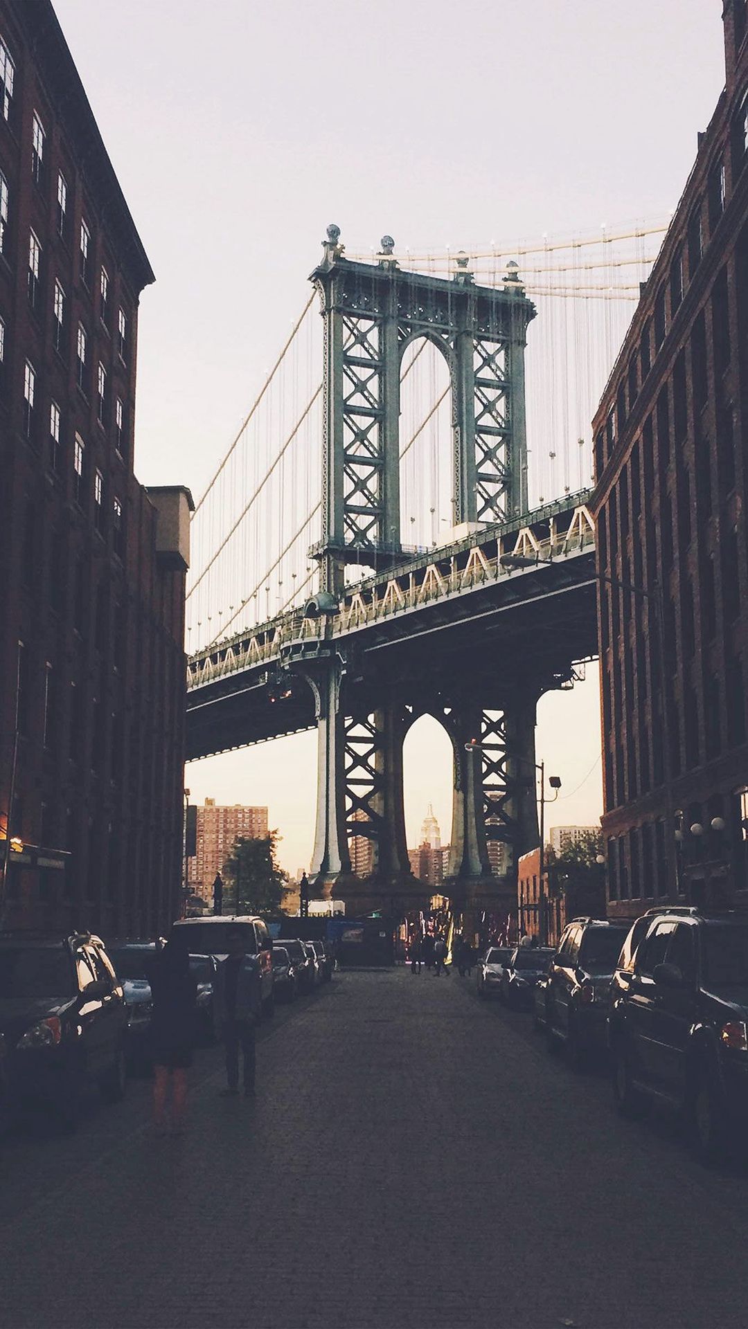 1080x1920 Old New York Wallpaper