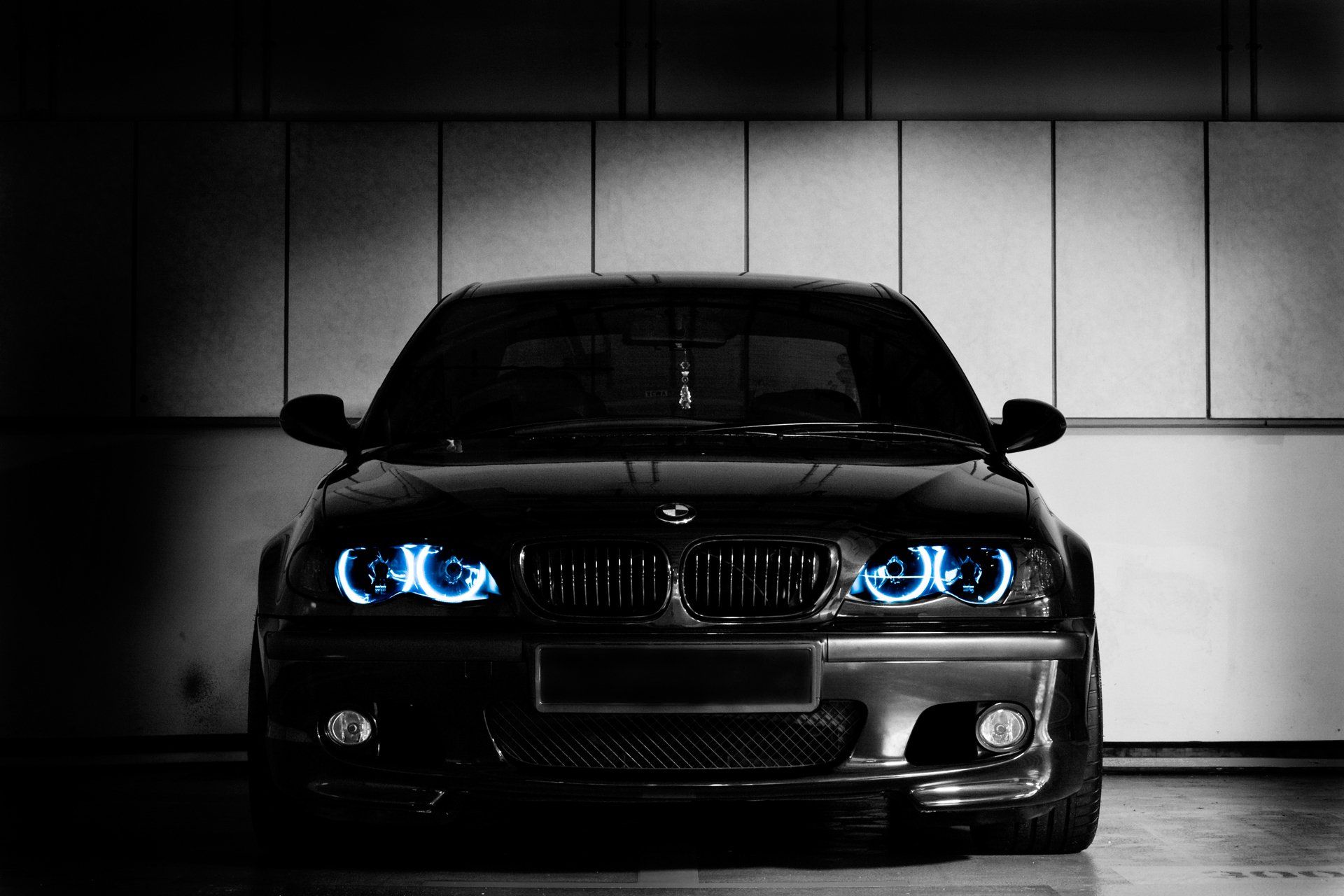 1920x1280 BMW M3 HD Wallpaper: Iconic Vehicle with Striking Blue Eyesx1280