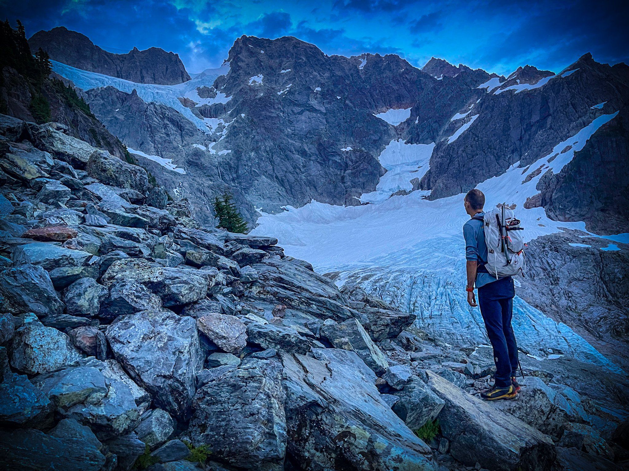 2048x1536 Climb Mount Baker, WA Ridge Mountain Guides