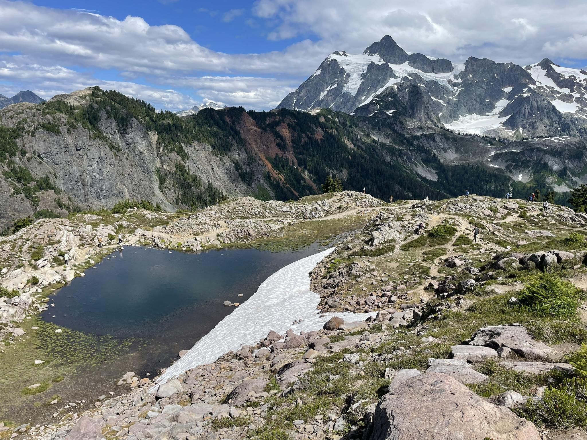 2048x1536 The 20 Most Amazing Peaks In Mt. Baker Snoqualmie National Forest