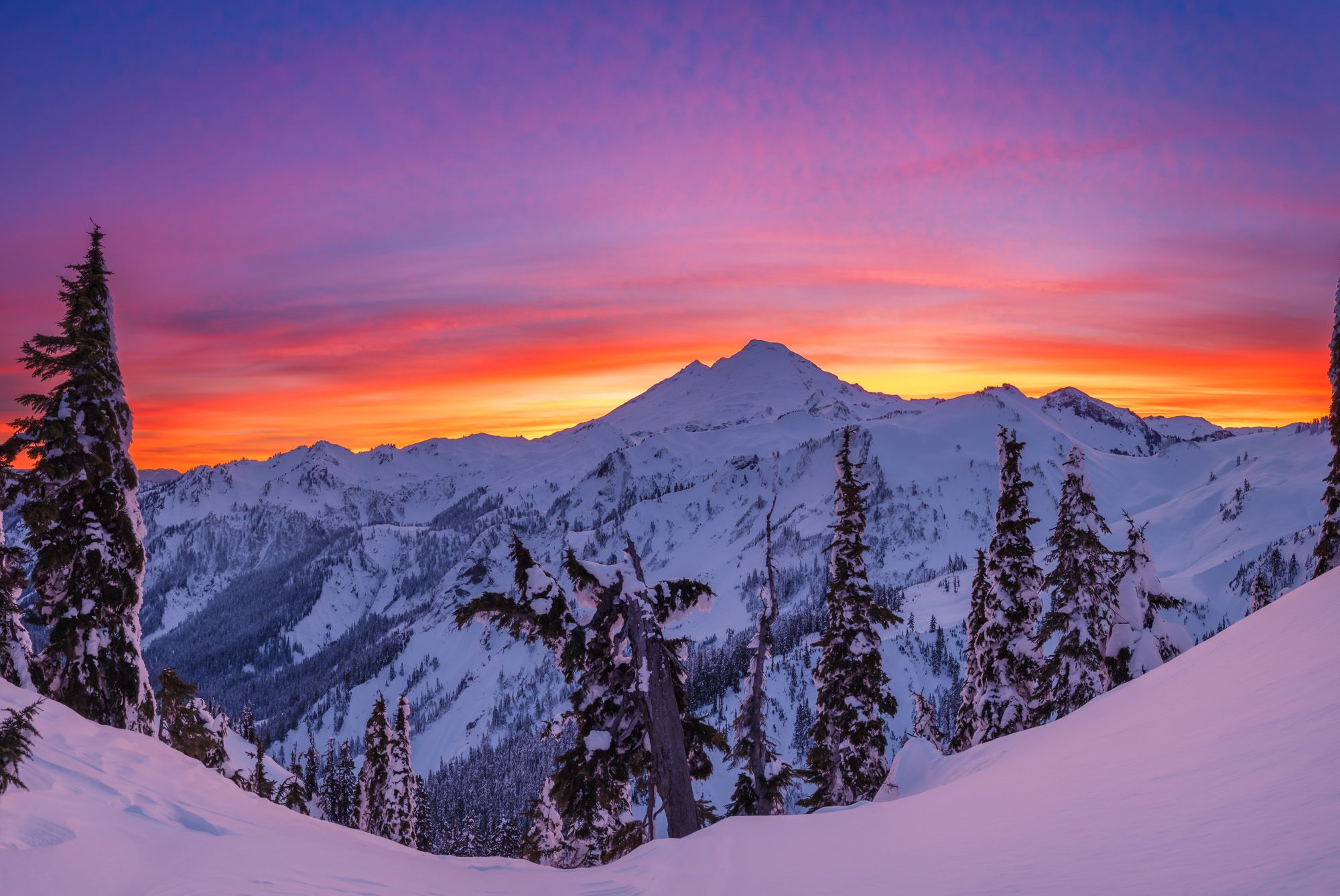 2000x1338 Mount Baker Tarn Sunset Light. Mount Baker Wilderness. Craig Goodwin Photography