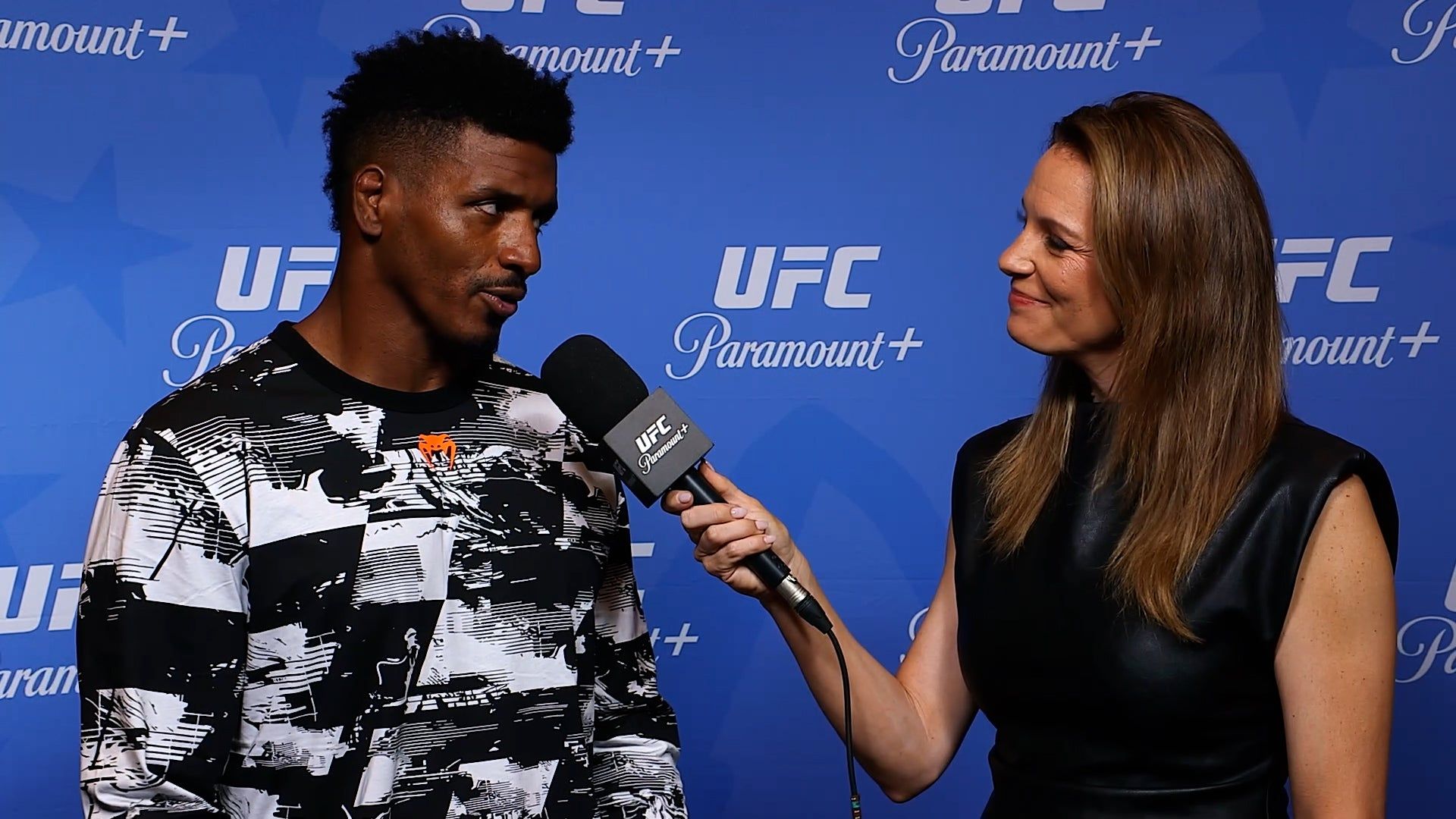 1920x1080 Alonzo Menifield Talks With Heidi Androl