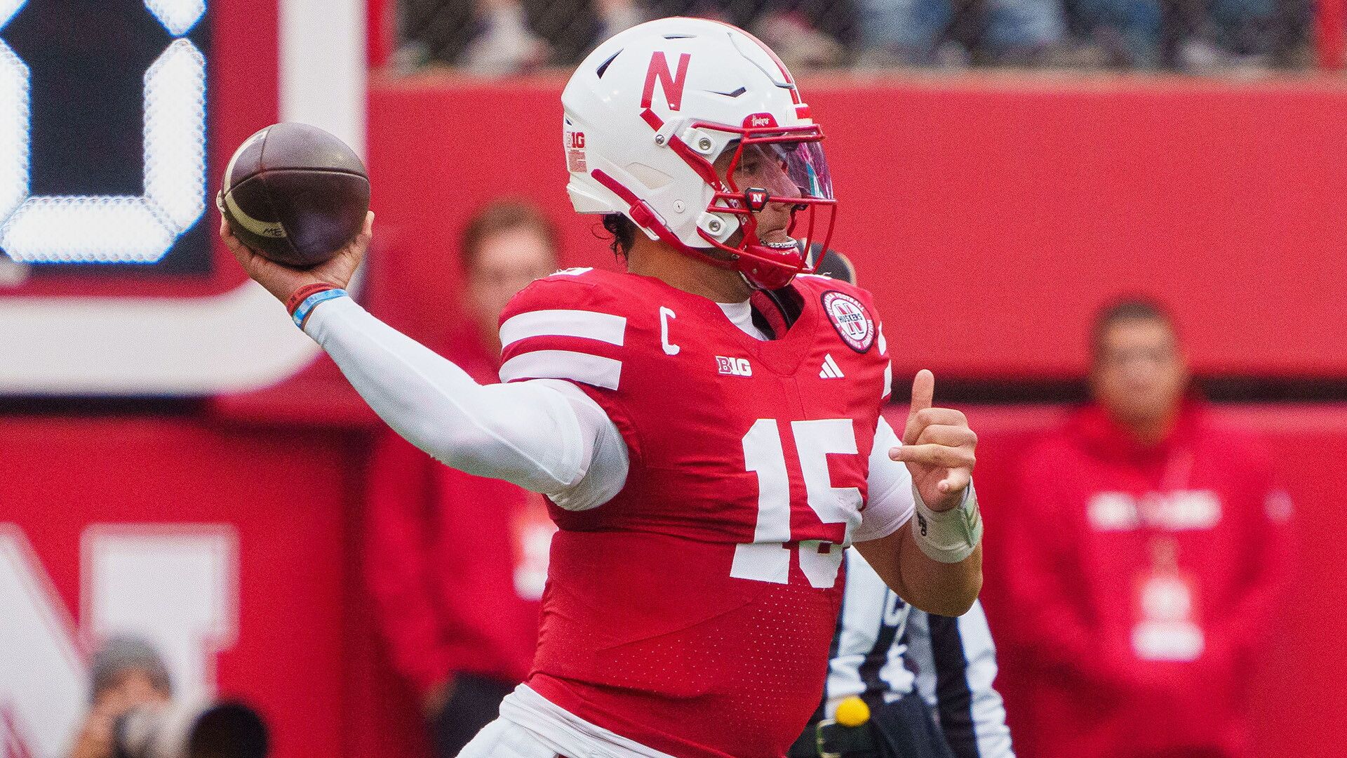 1920x1080 Raiola's under for rush yards vs. USC a 'gift'