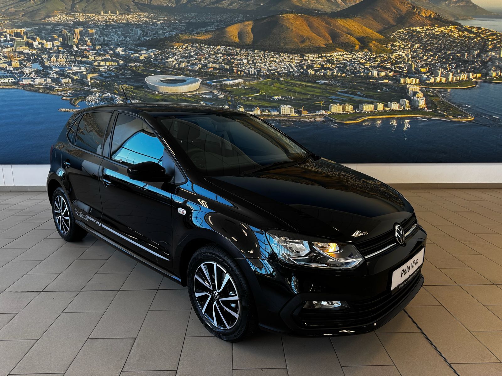 1600x1200 Volkswagen (VW) Polo Vivo 1.4 Hatch Life in Western Cape Town.co.za (ID:8614938)