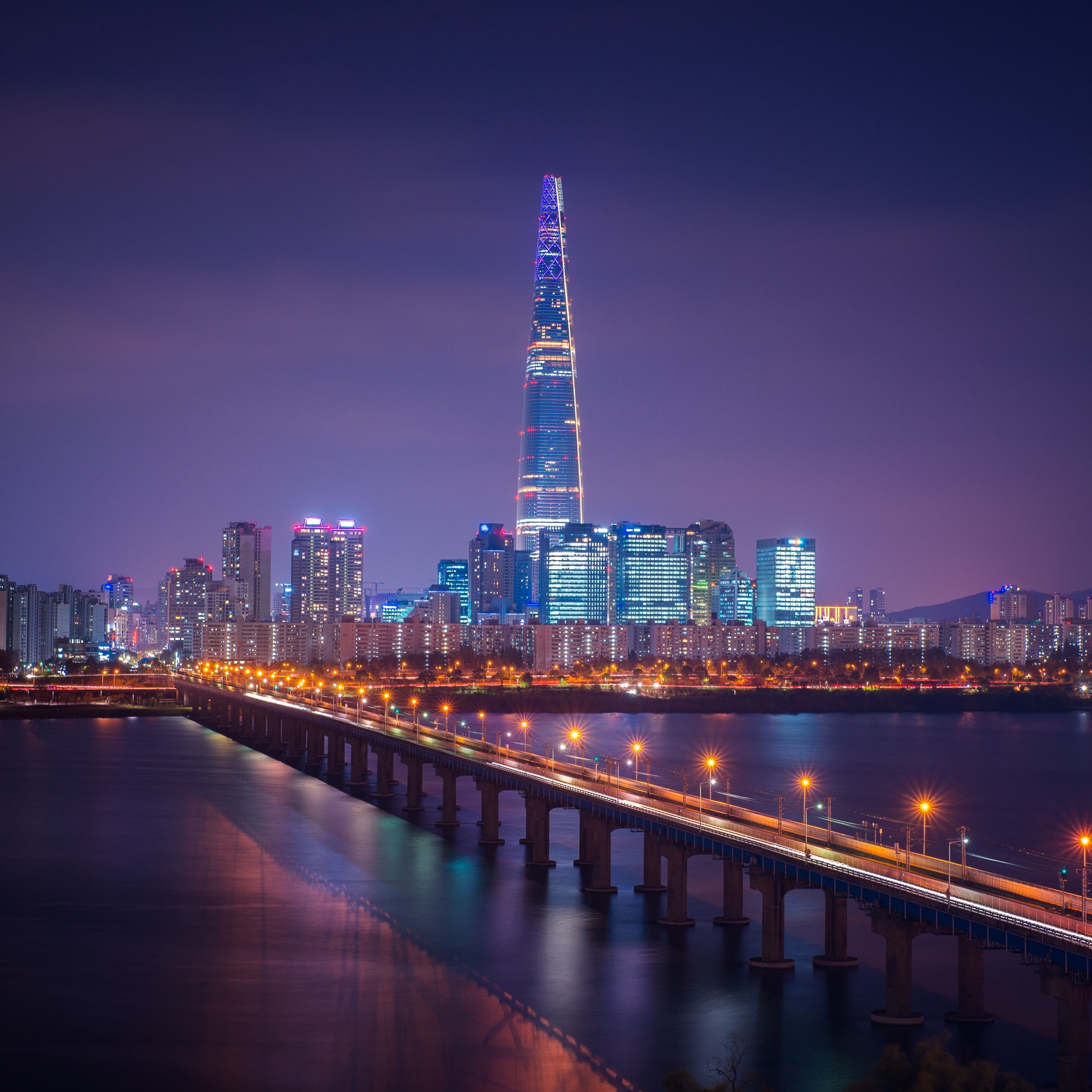 2732x2732 Lotte Tower Wallpaper 4K, Seoul, Cityscape, Bridge, Night