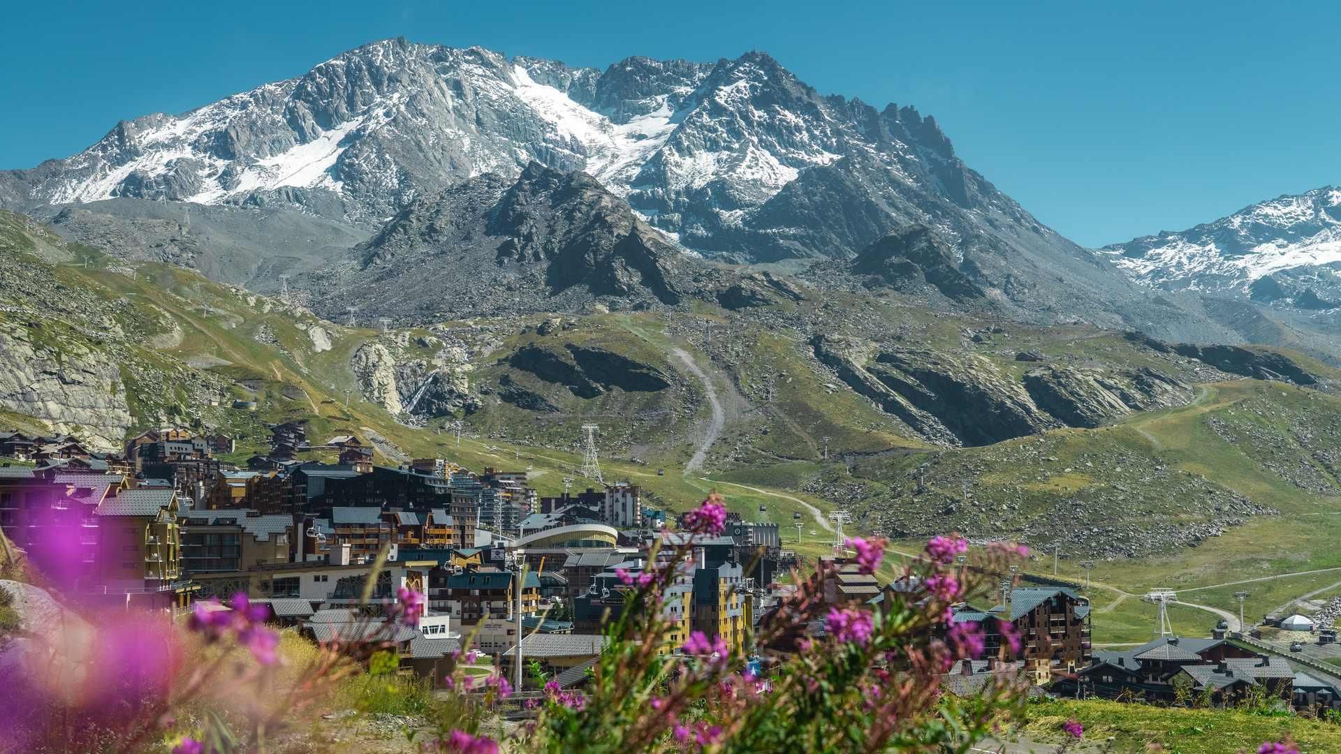 1920x1080 Val Thorens in summer 2026: activities, hikes and things to do. Les 3 Vallées 3 Vallées