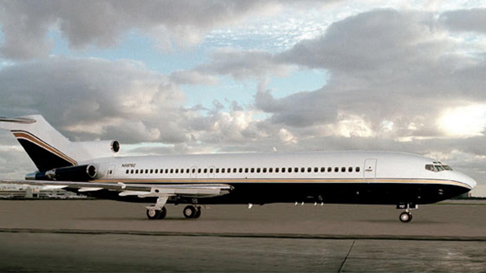 1600x900 Boeing 727 VIP