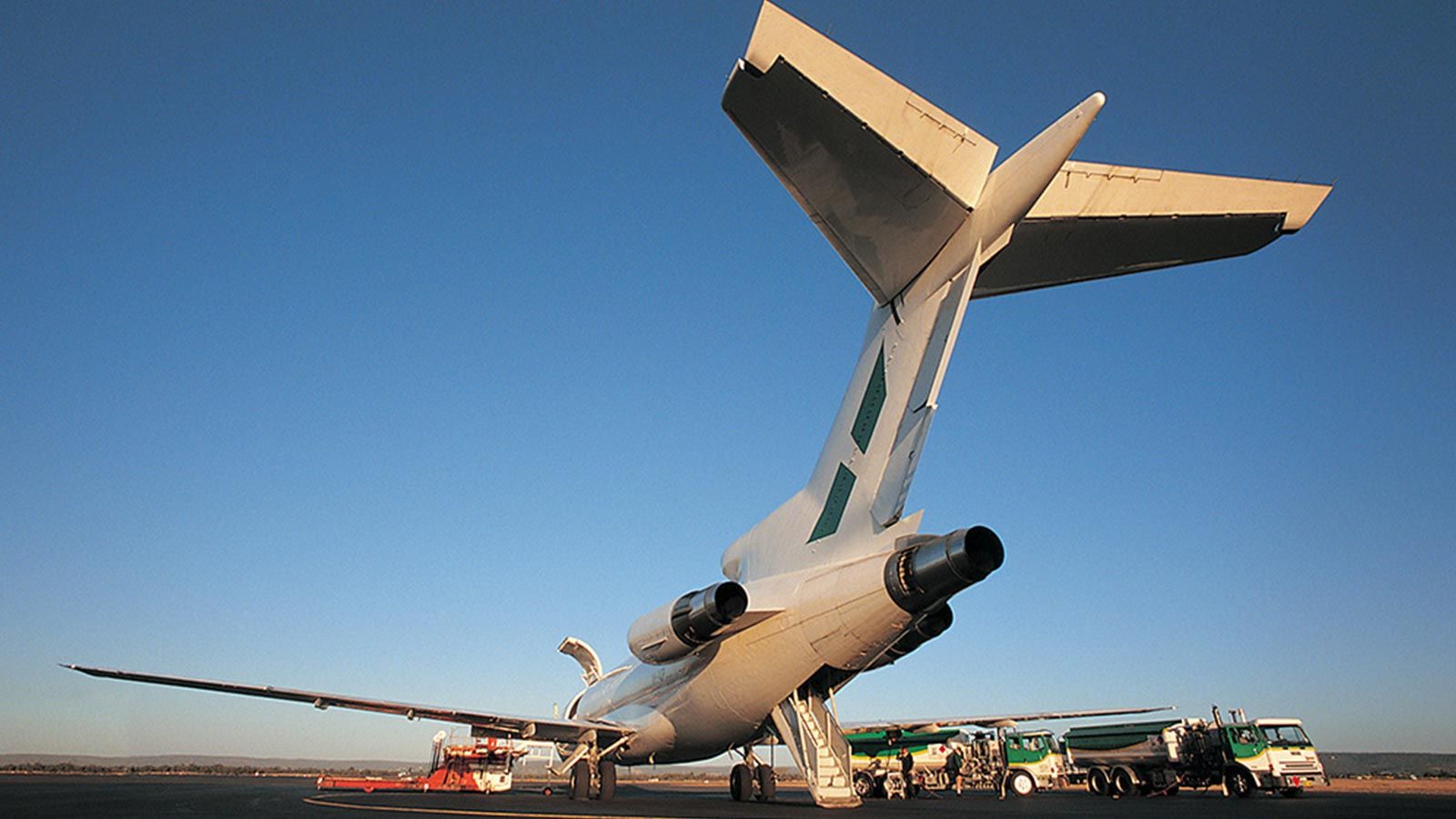 1600x900 Boeing B727 200F
