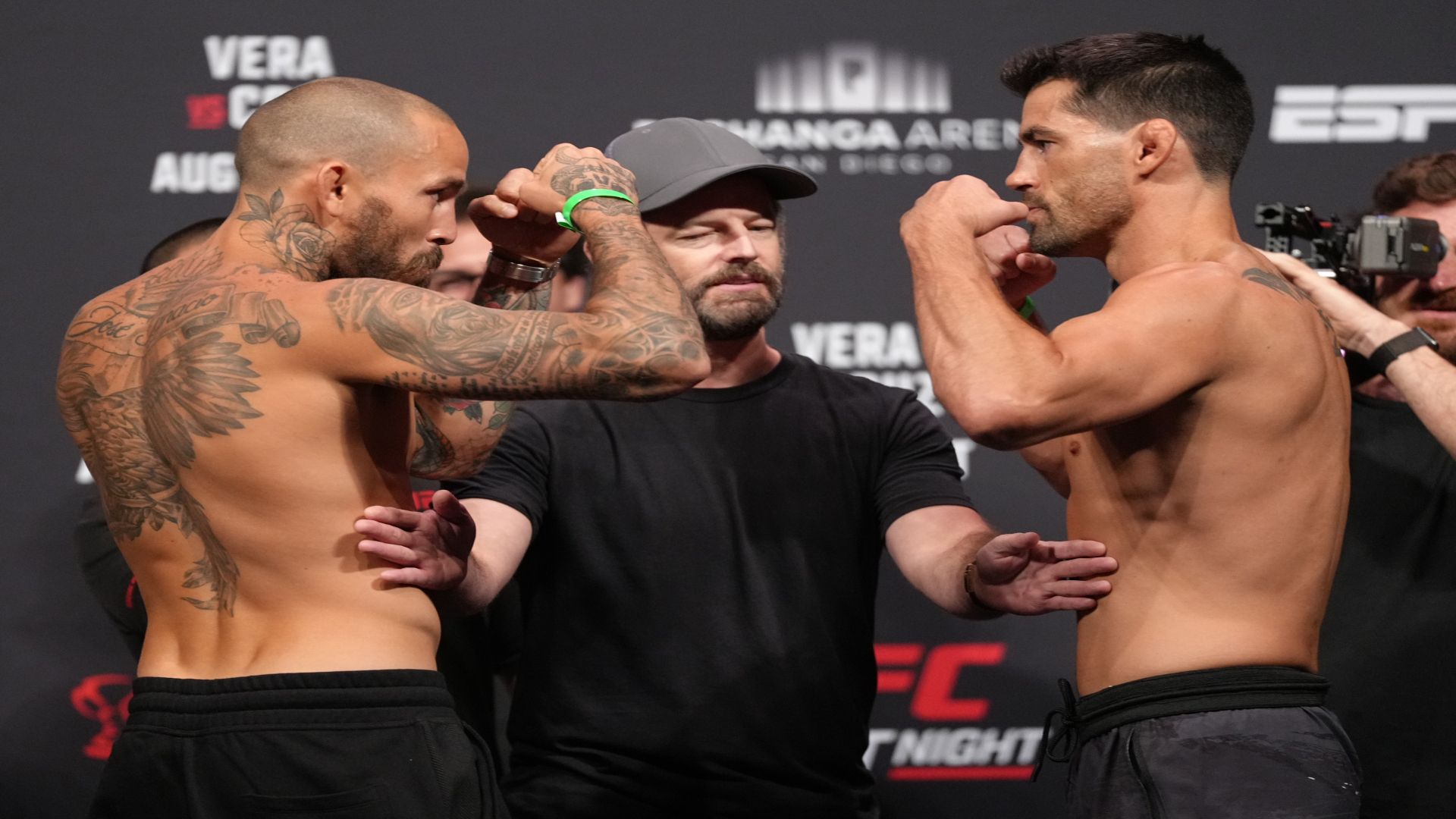 1920x1080 Marlon Vera violently knocks out Dominick Cruz. DAZN News US