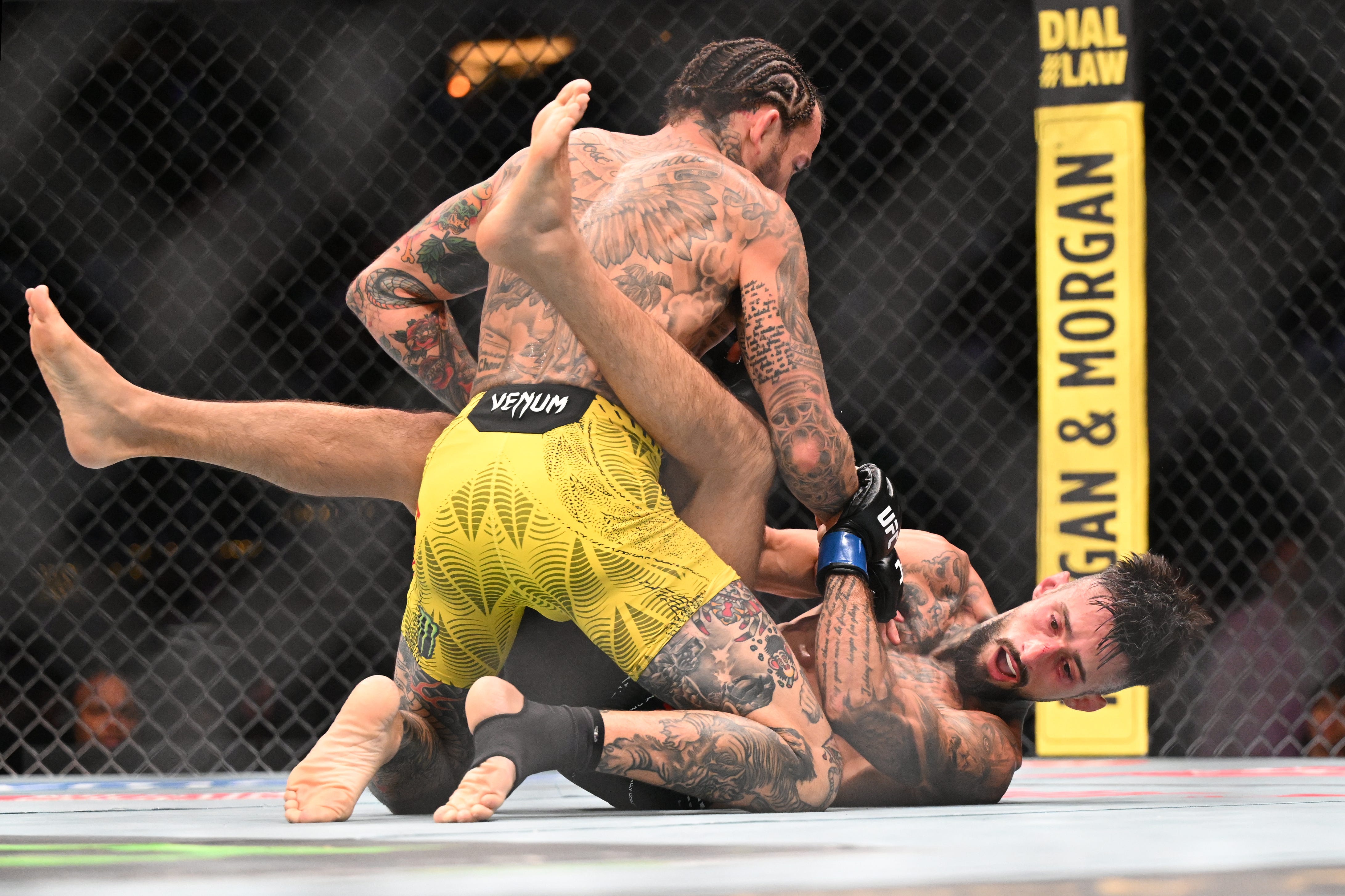 4365x2910 Charles Jourdain vs. Marlon Vera, UFC 331 photo gallery