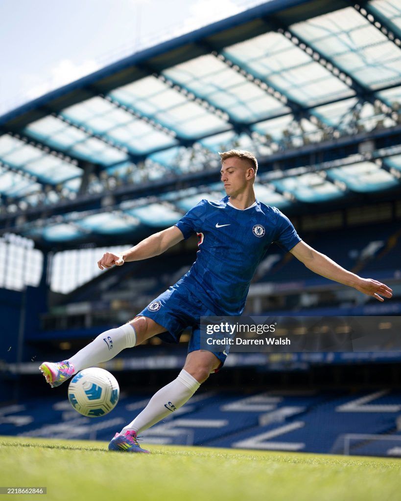 819x1024 EPL on Citi: Chelsea sign Ipswich striker Liam Delap in £30m deal Sports Online