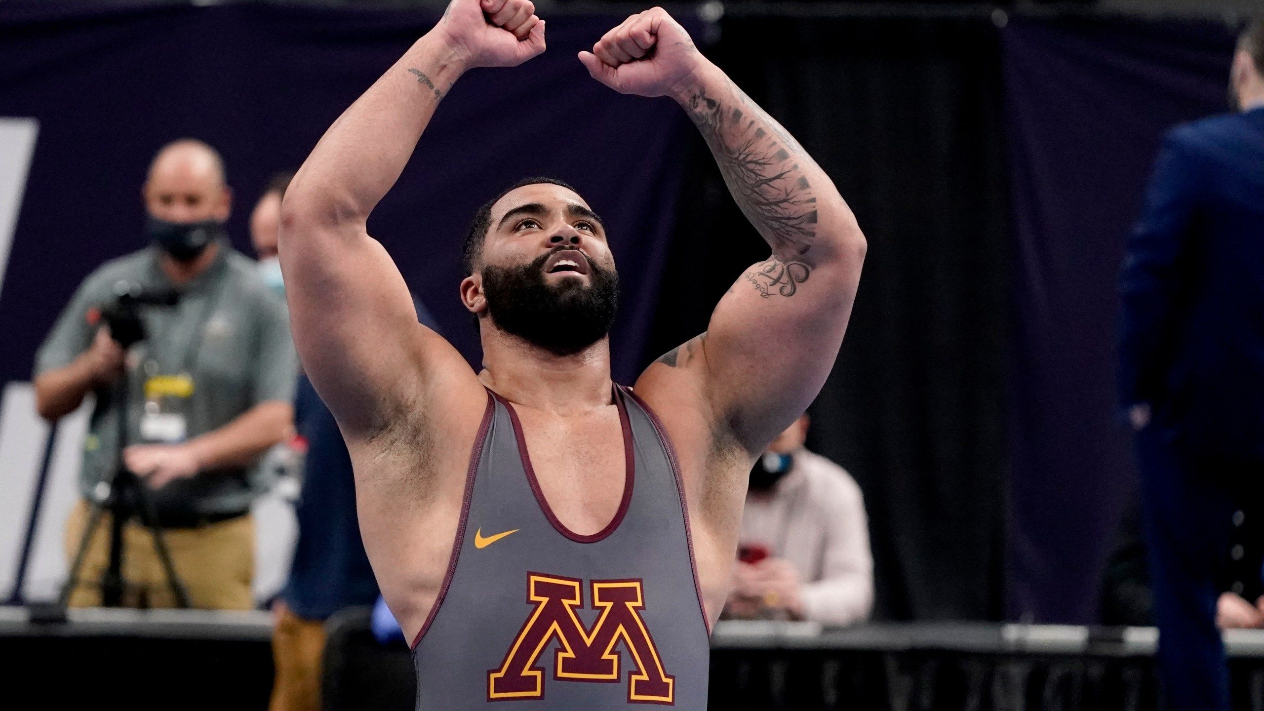 2560x1440 USA wrestler Gable Steveson signs NIL deal with Kill Cliff