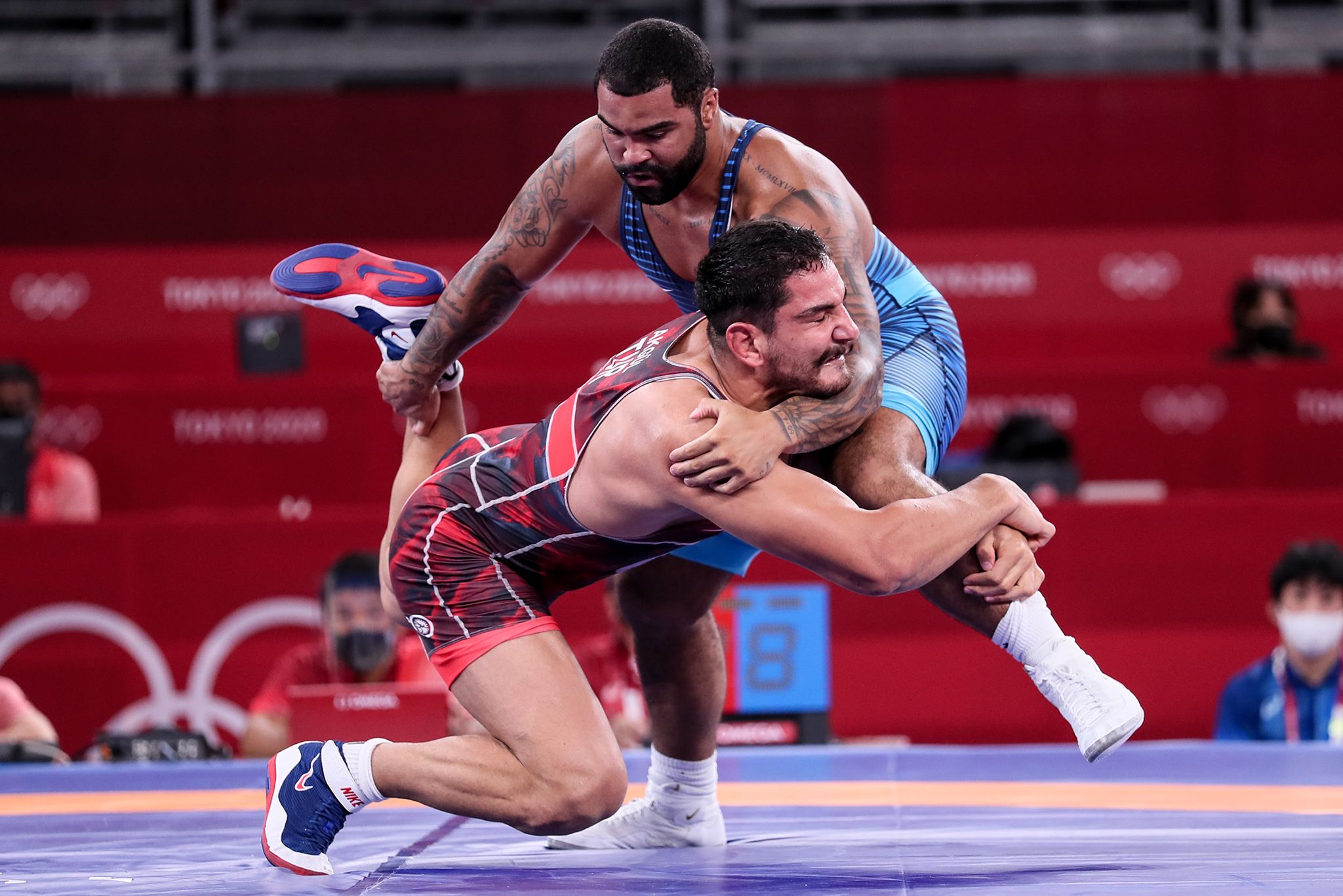 2048x1366 Gable Steveson reached the semifinal at 125kg in Tokyo after beating Taha Akgul of Turkey