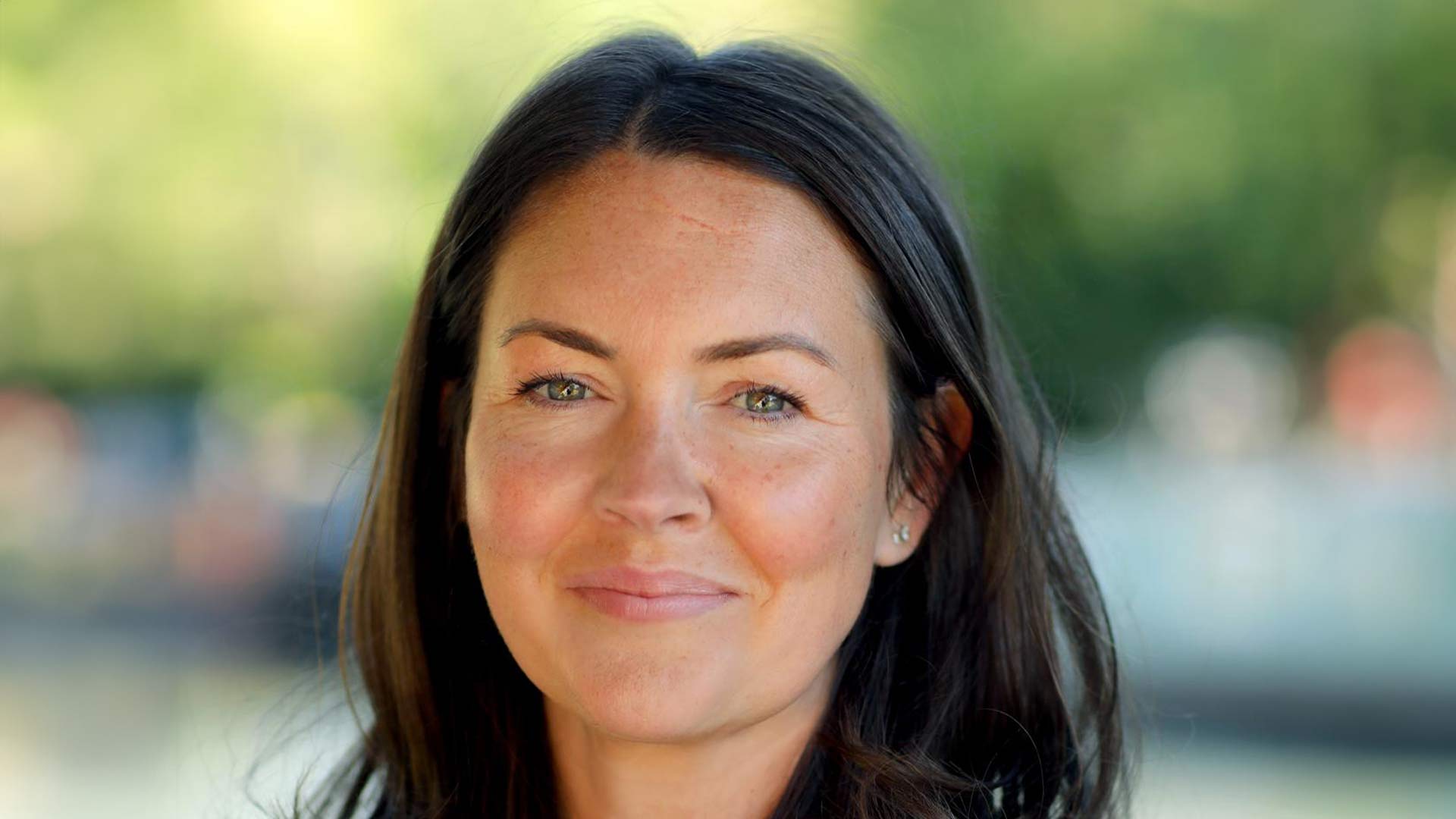 1920x1080 EastEnders actress Lacey Turner's memoir goes to Viking