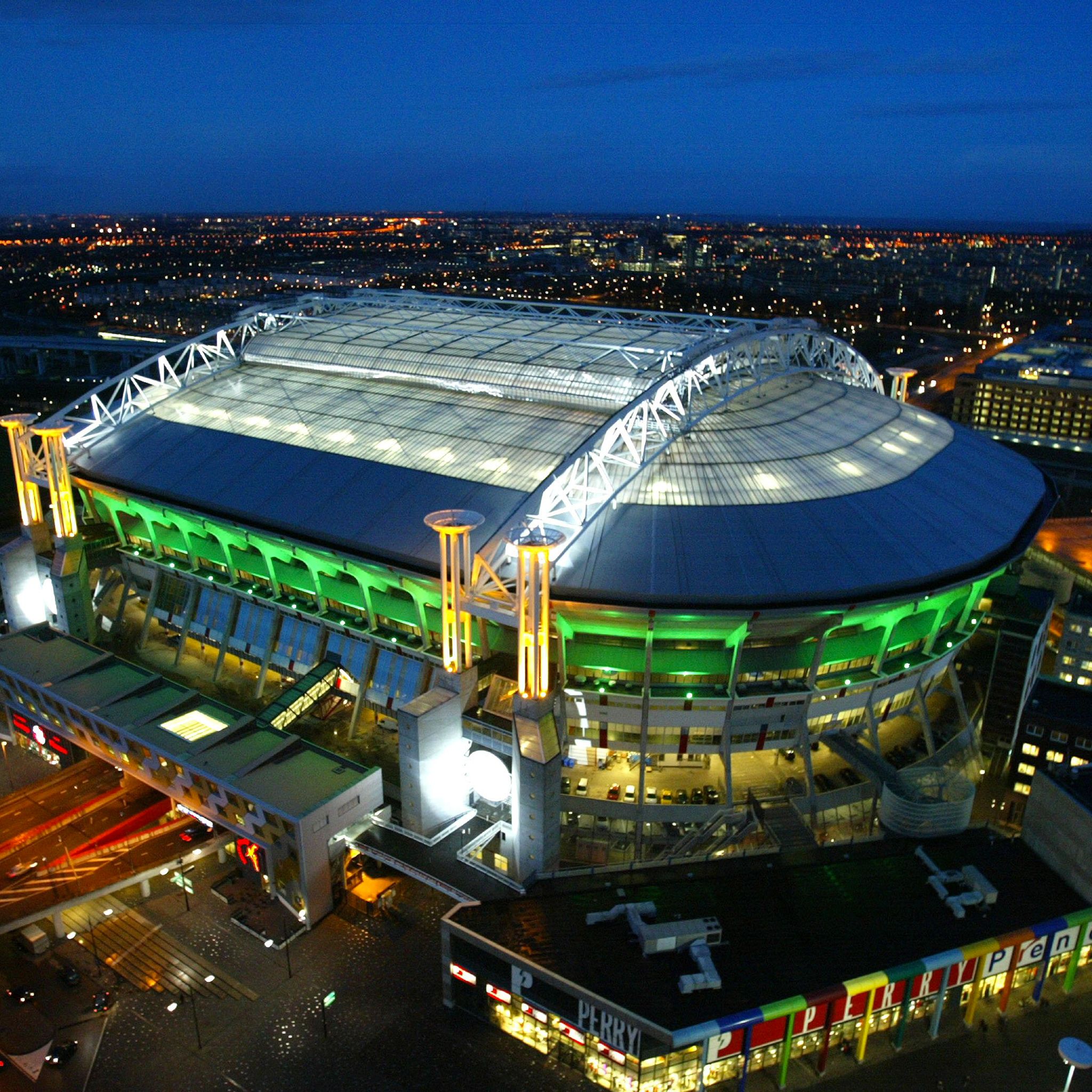 2048x2048 Amsterdam ArenA Wallpaper for iPhone Pro Max, X, 6