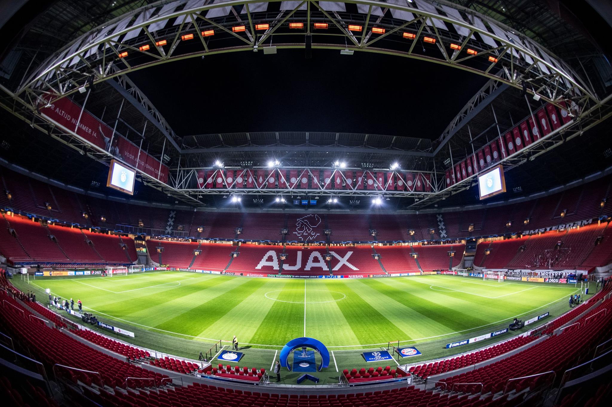 2048x1365 Dutch league ends with no changes as Ajax are denied their 35th title