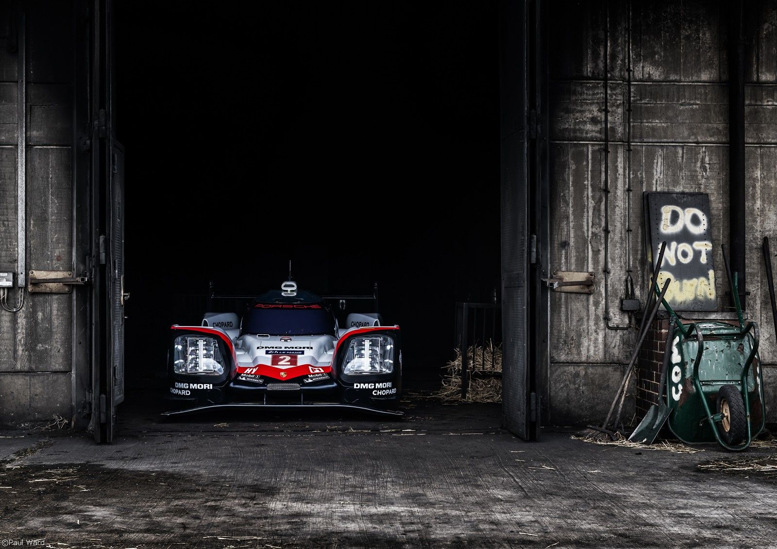1600x1130 Porsche 919 Hybrid Car Photography