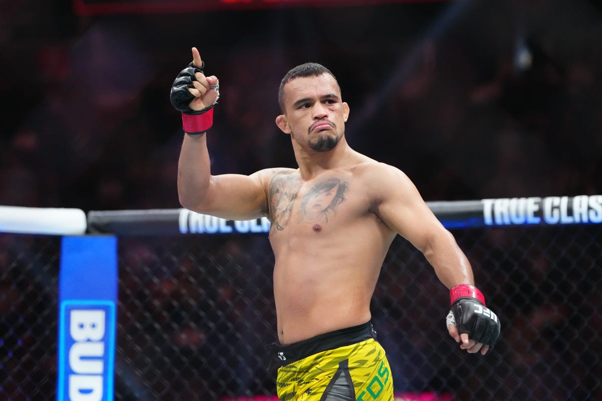 1200x800 Daniel Santos was confident he'd finish JooSang Yoo at UFC 320