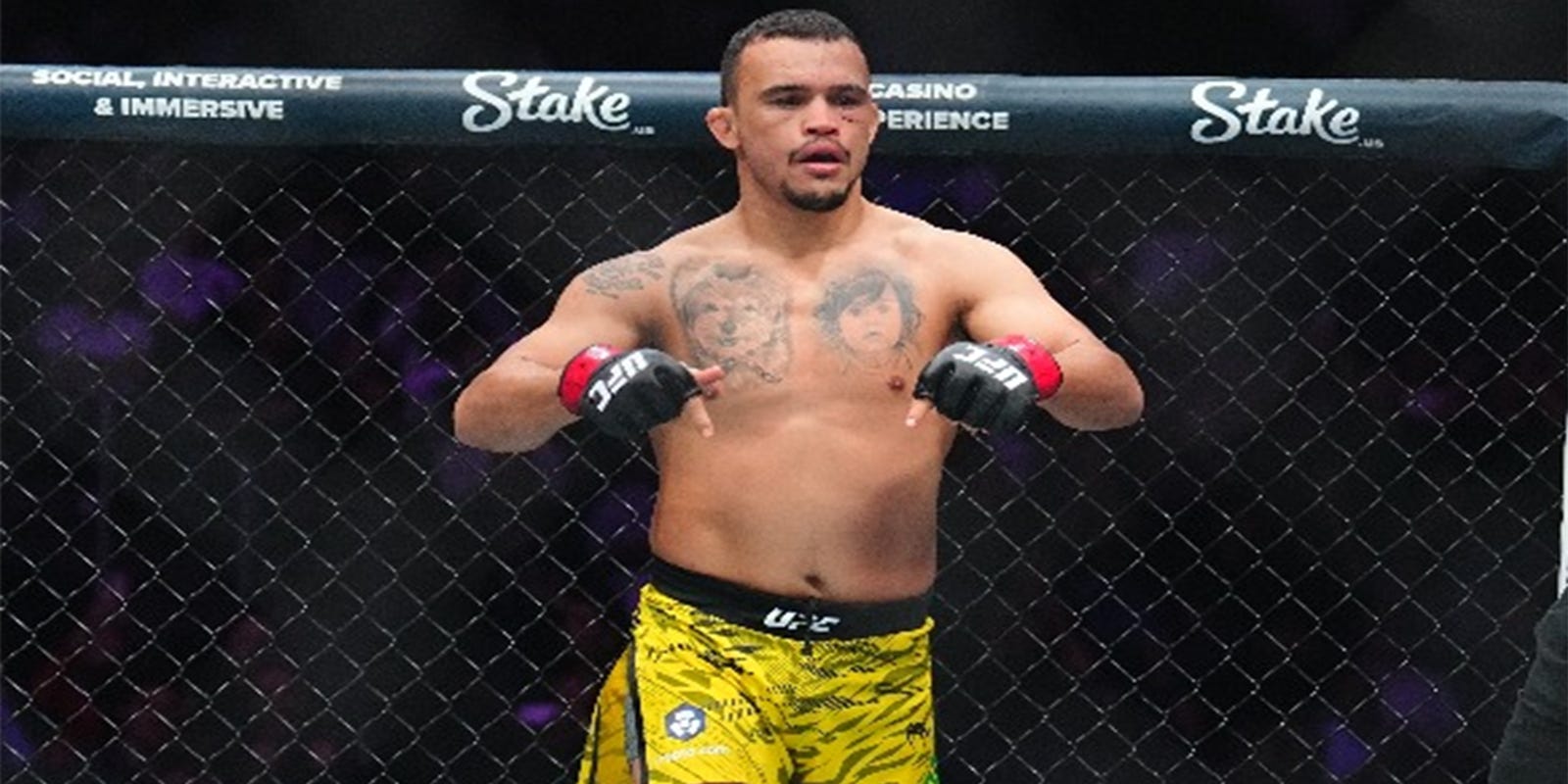 1600x800 UFC 320 video: Chute Boxe's Daniel Santos knocks out JooSang Yoo