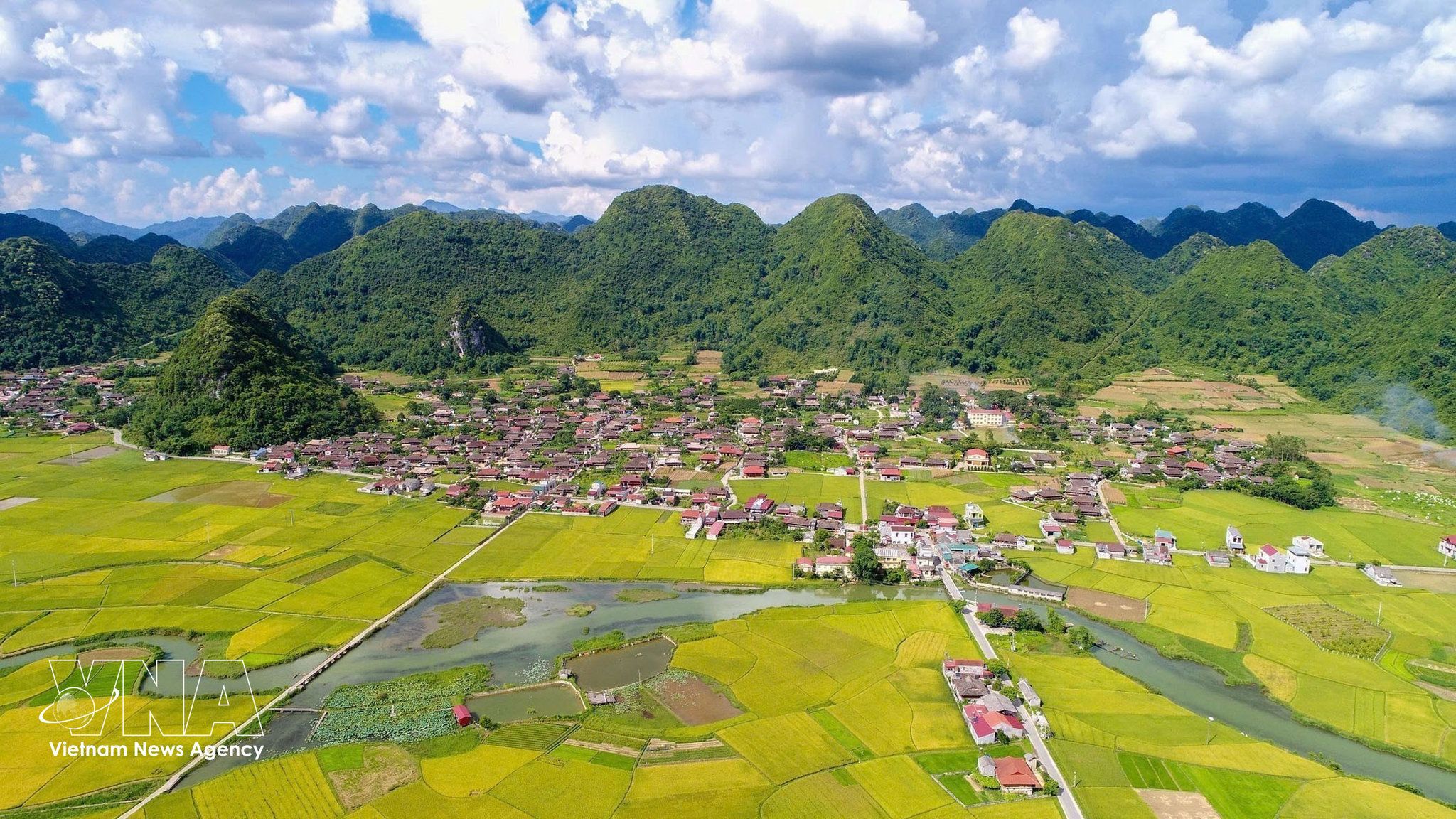 2048x1152 GREEN AND IMMERSIVE: VIETNAM'S COMMUNITY TOURISM VILLAGES OFFER A SLOWER WAY TO TRAVEL