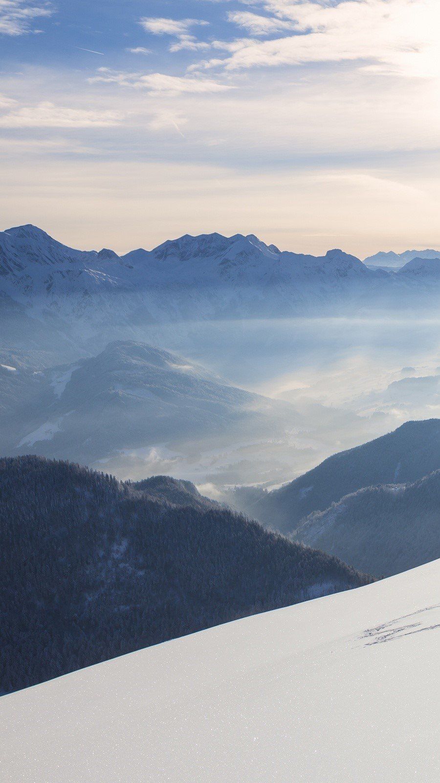 900x1600 Mountains of snow for Windows 10 Wallpaper 2K for iPhone and Mobile Phone