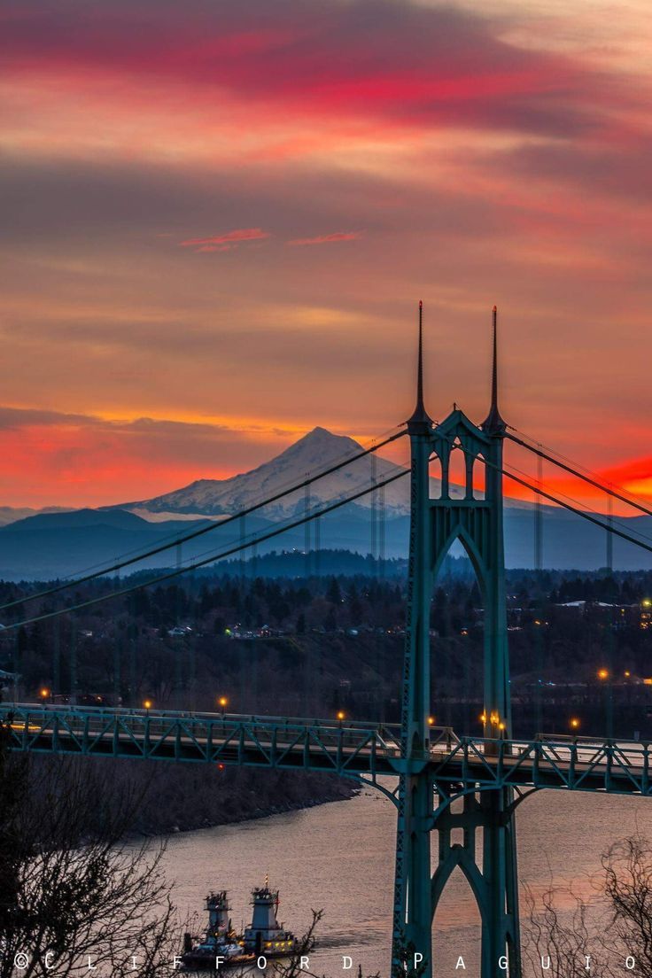 736x1104 Sunset on St John's Bridge, Portland Oregon. Mt Hood in the background
