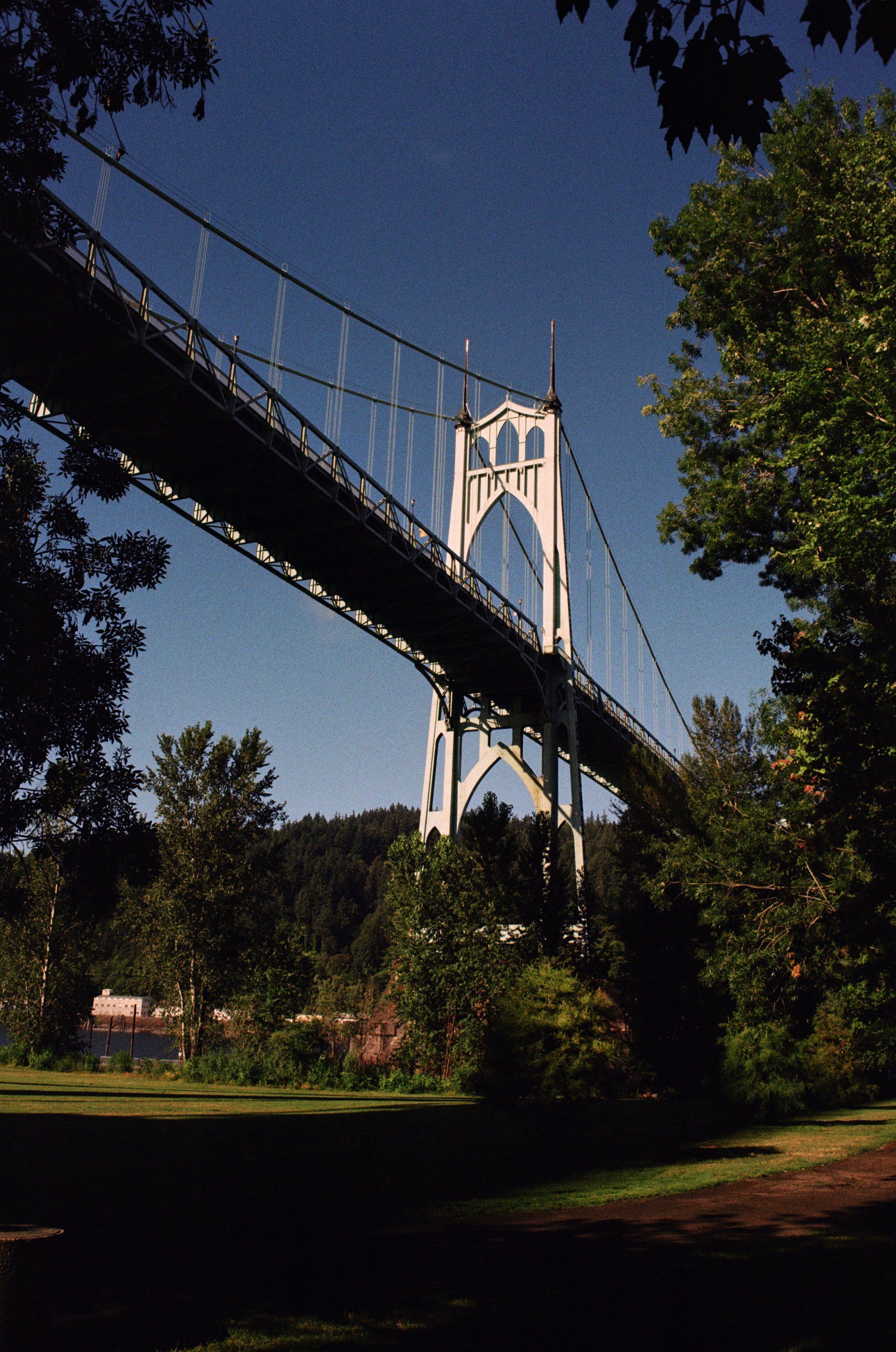 2075x3130 North Portland: Kelley Point and Cathedral Parks