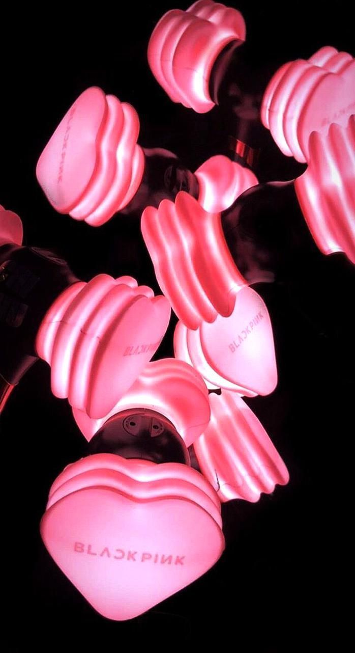 698x1282 Blackpink Lightstick Wallpaper