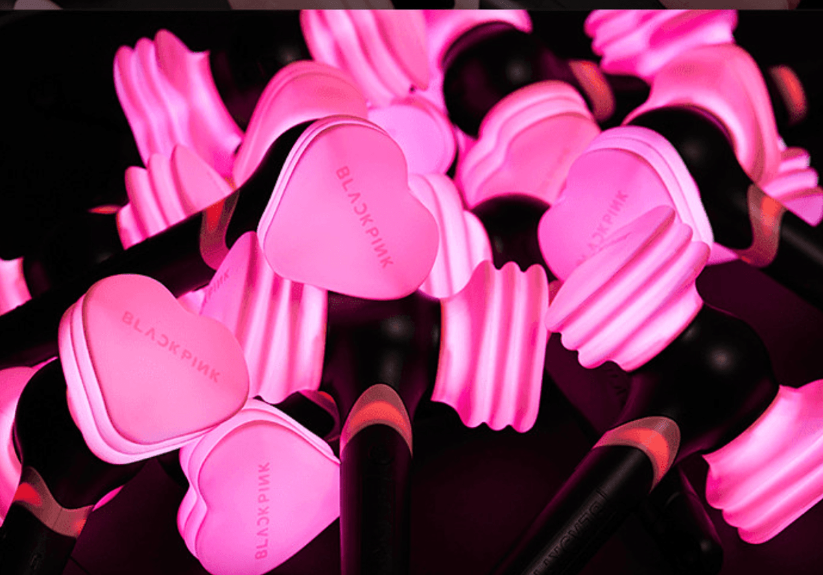1200x839 BLACKPINK Official Goods LIGHT STICK Ver2 + Random Photocard