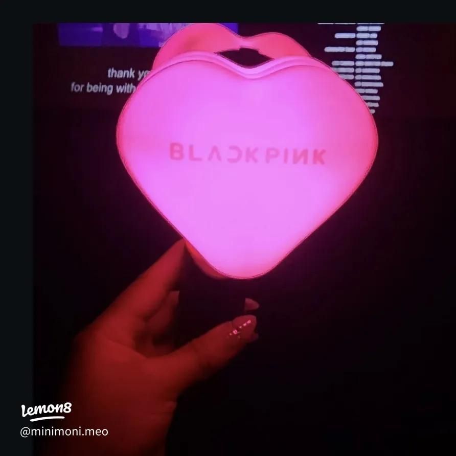 892x892 Blackpink's Pink Ocean: My Lightstick Moment in Theaters