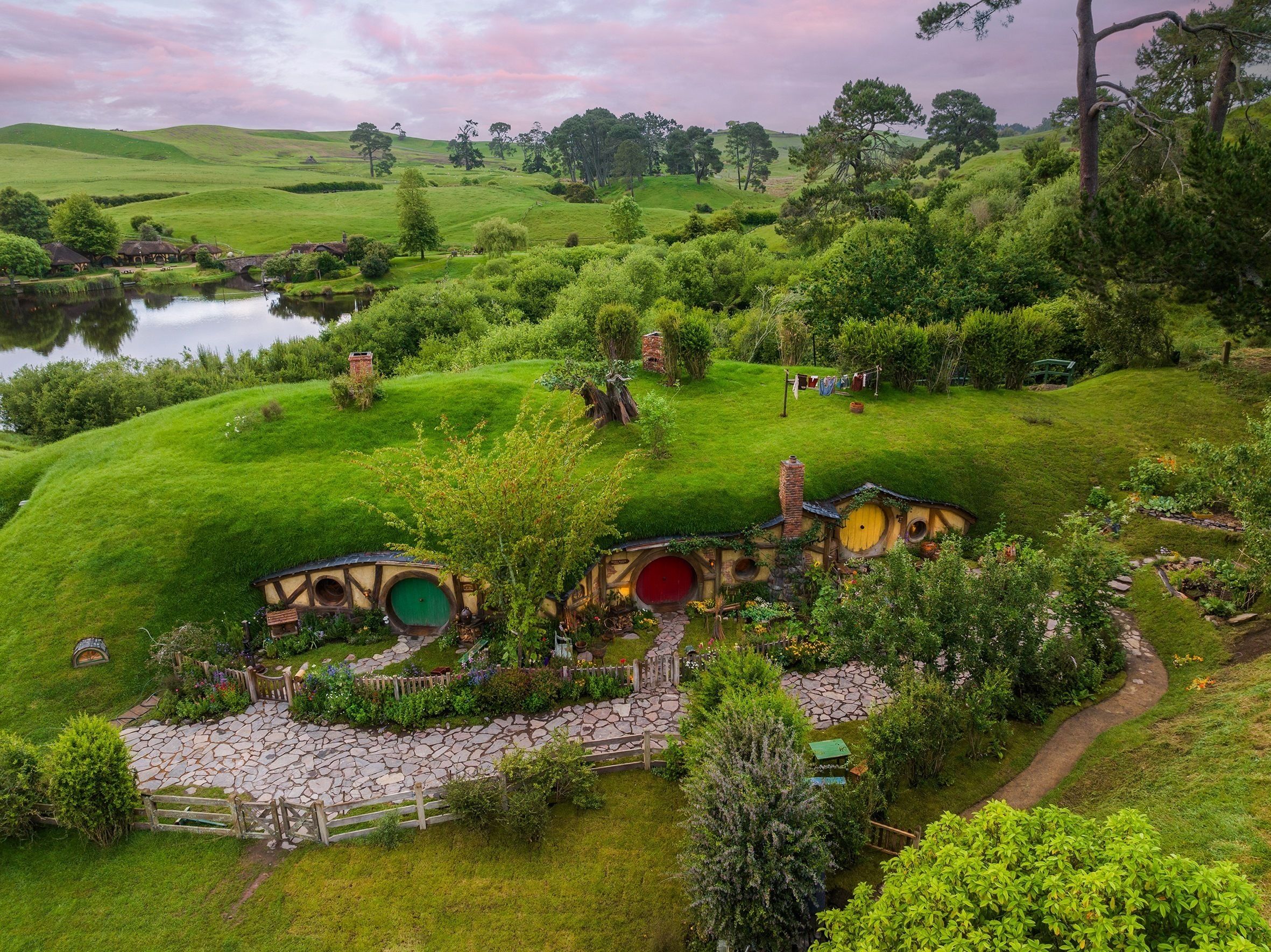 2362x1769 North Island Lord of the Rings Tours. Go New Zealand