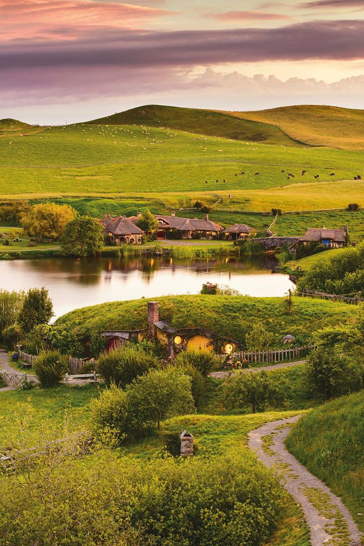 750x1124 Hobbiton Tours, A Public Tour in New Zealand of the Real Hobbit Village From the 'Lord of the Rings' & 'Hobbit' Films