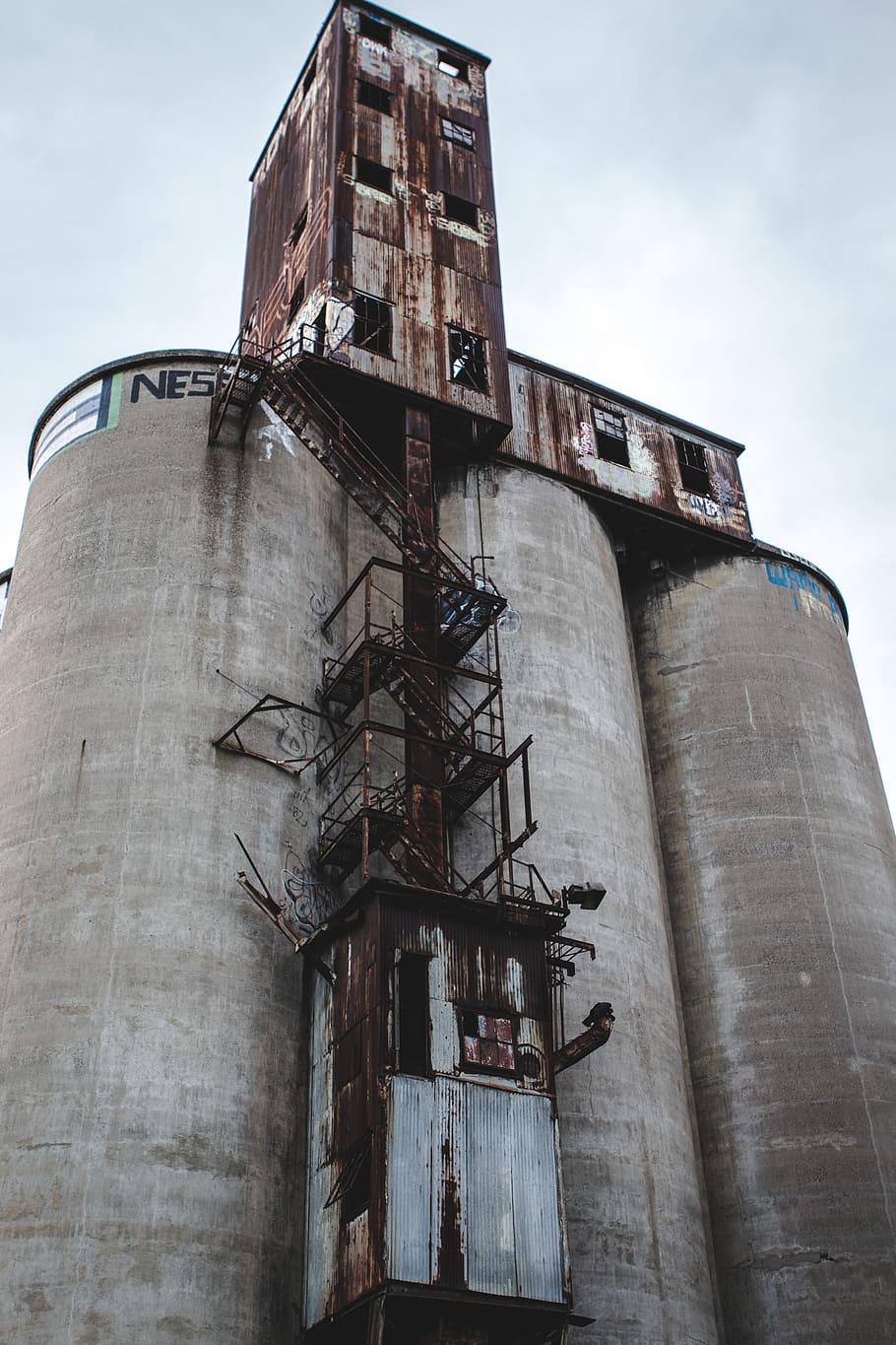 910x1365 HD wallpaper: montreal, canada, rust, old, industrial, silo, abandoned, port
