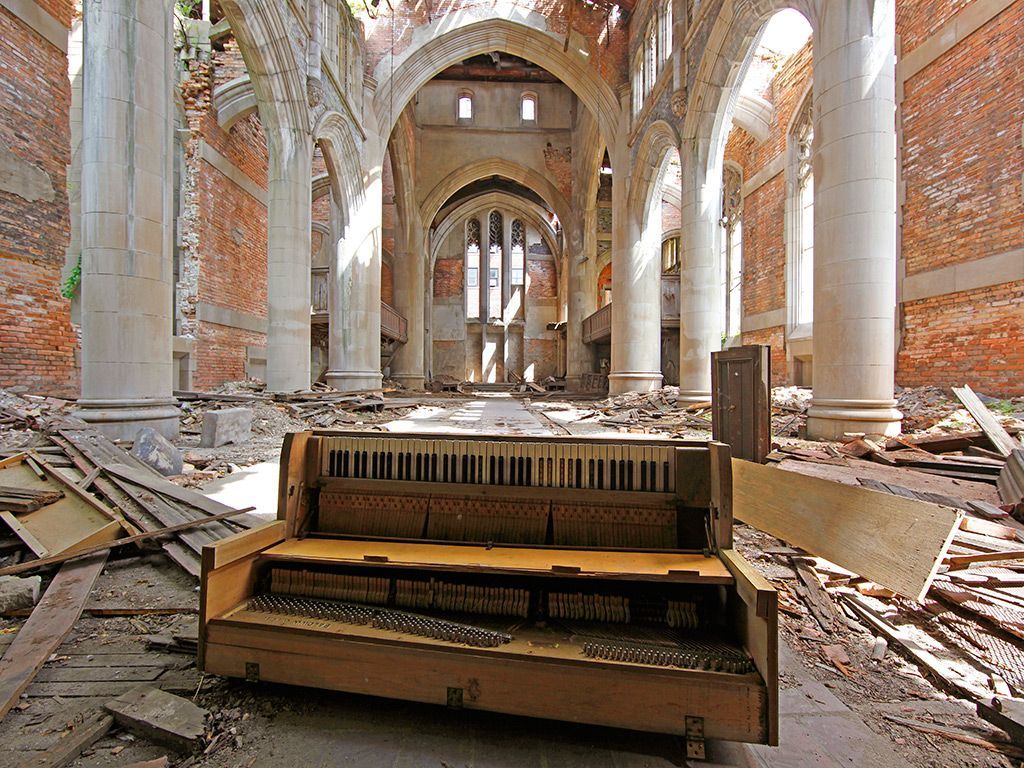 1024x768 Eerily Beautiful Abandoned Places. Condé Nast Traveler