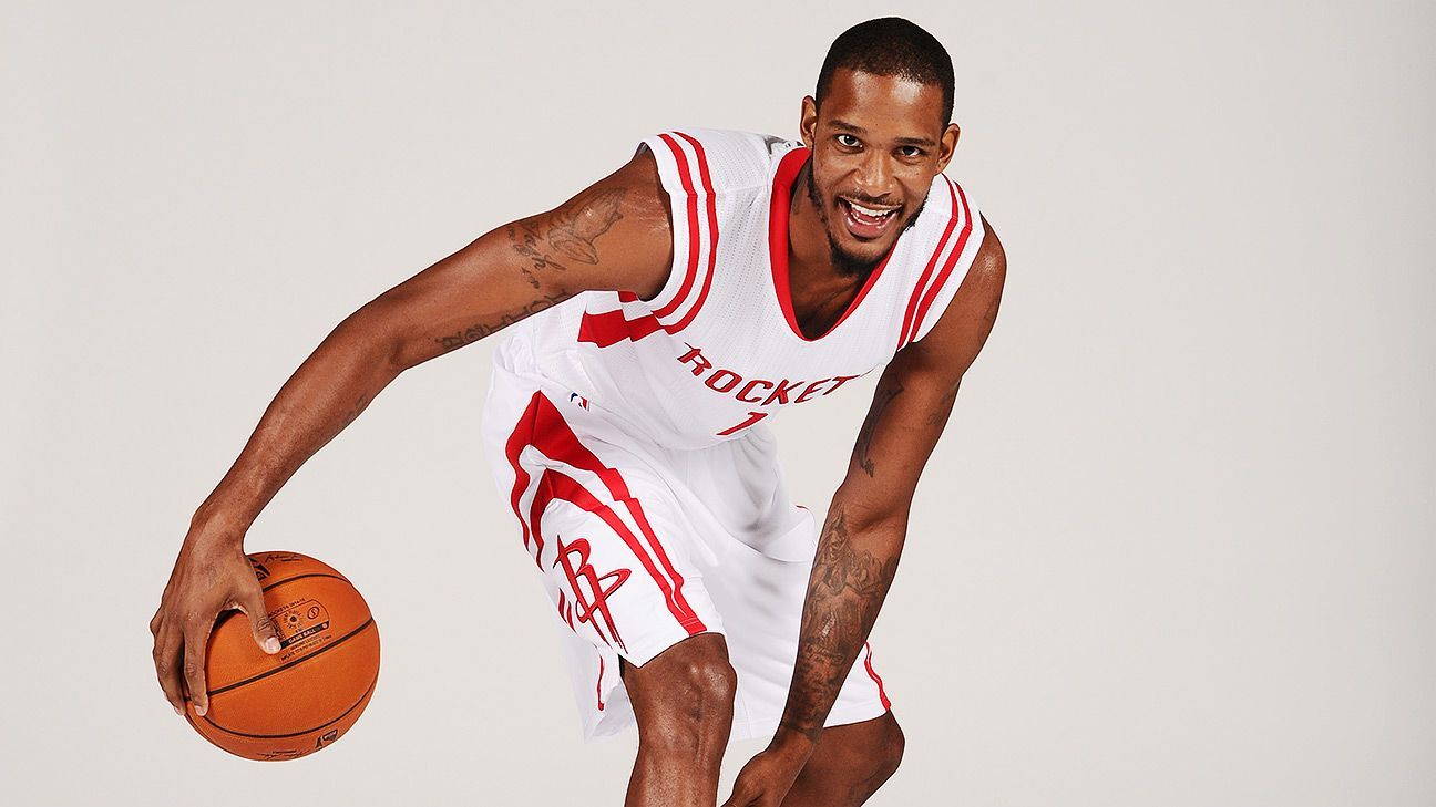 1296x729 On the court or in the locker room, Trevor Ariza's got you covered