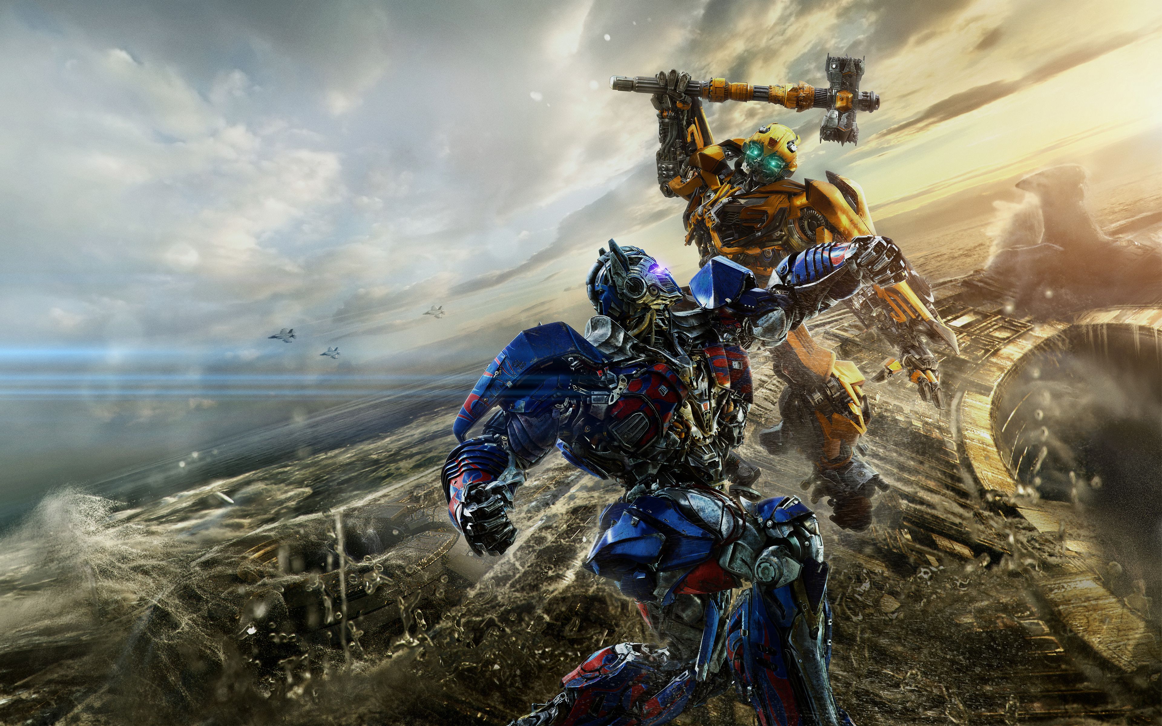 3840x2400 Bumblebee vs Optimus Prime Transformers The Last Knight 5K Wallpaper