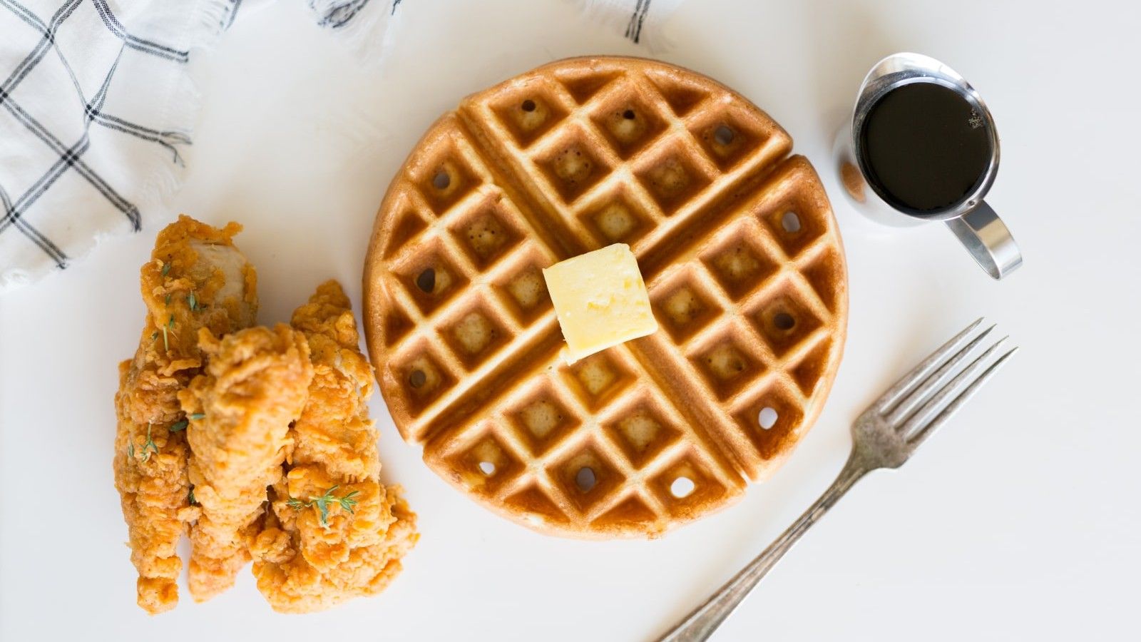 1600x900 Chicken and Waffles