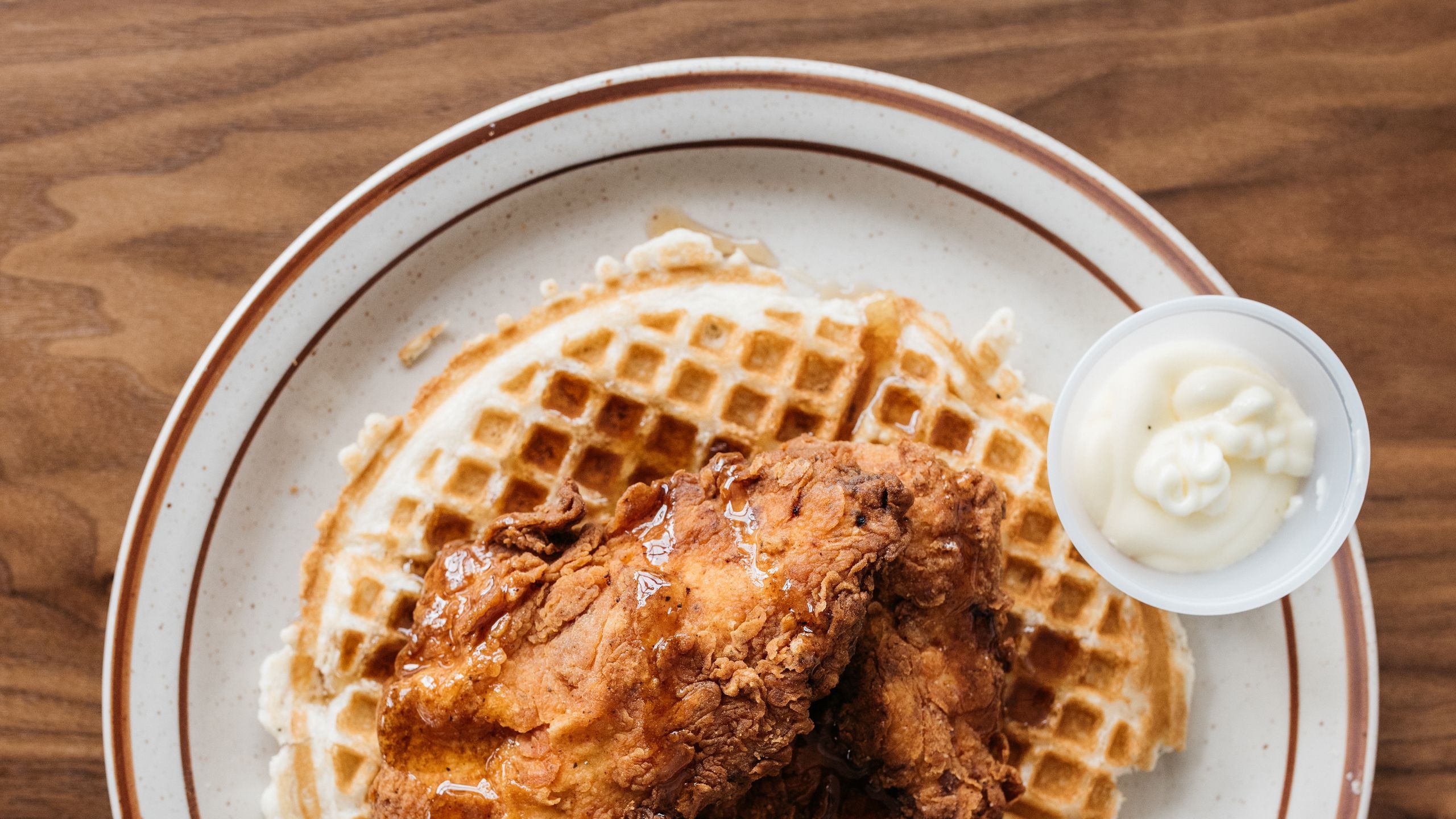 2560x1440 Fat's Chicken & Waffles