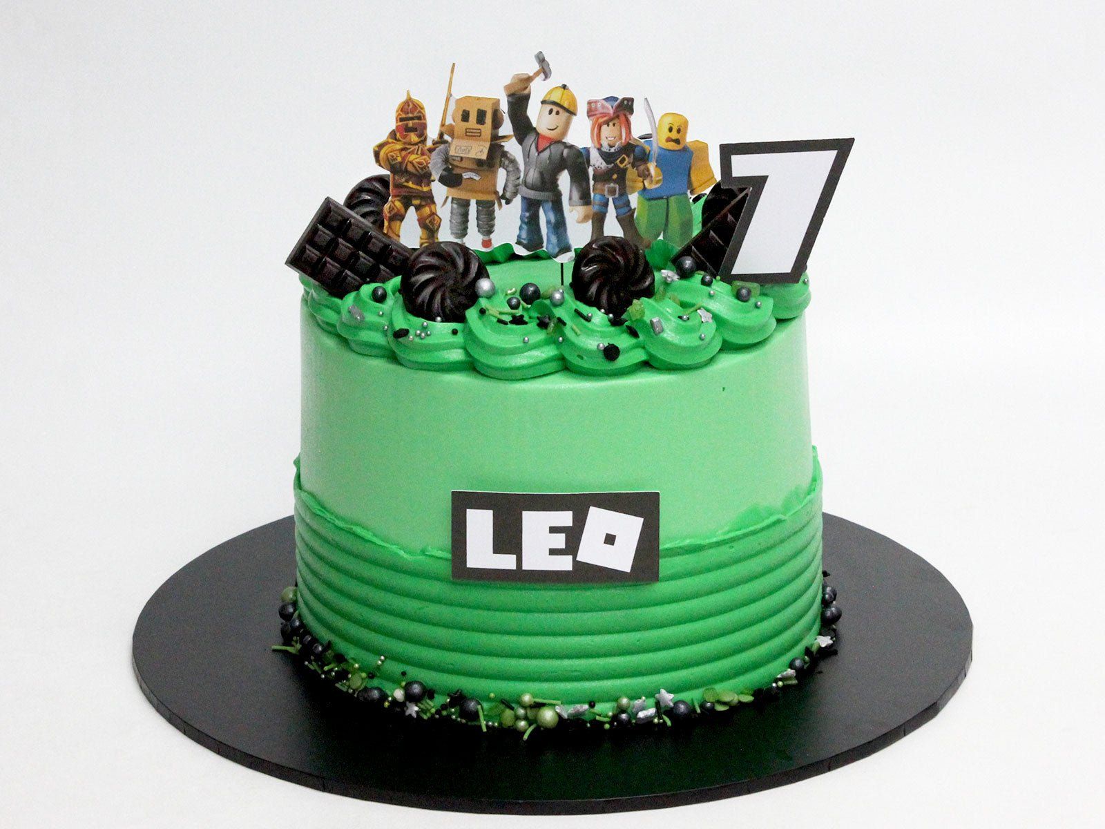 1600x1200 Roblox 3Dm Themed Birthday Cake