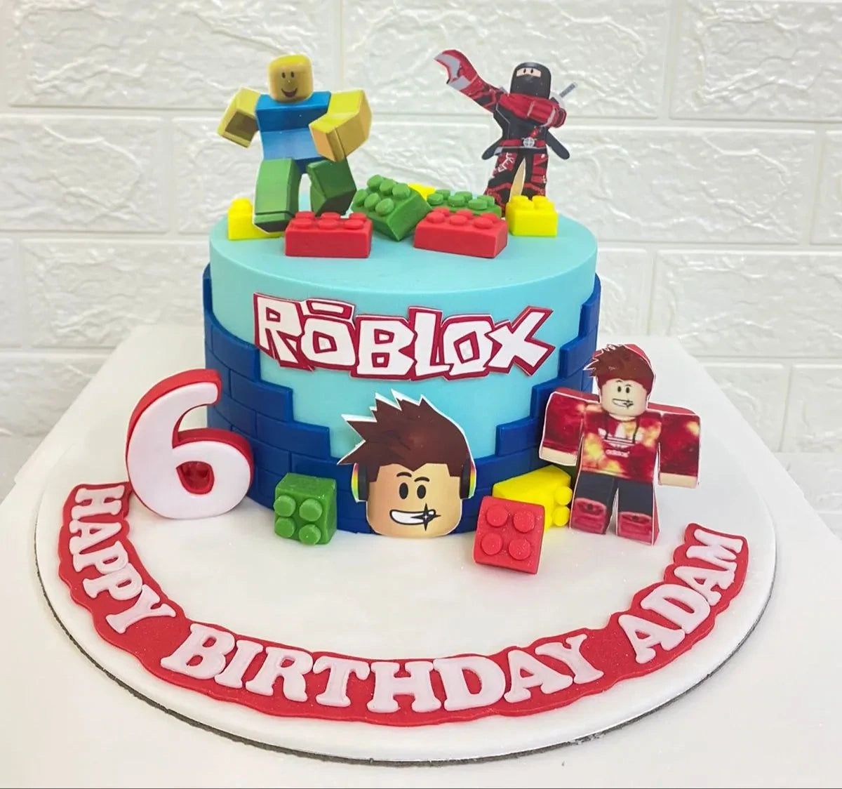 1200x1124 Roblox Cake