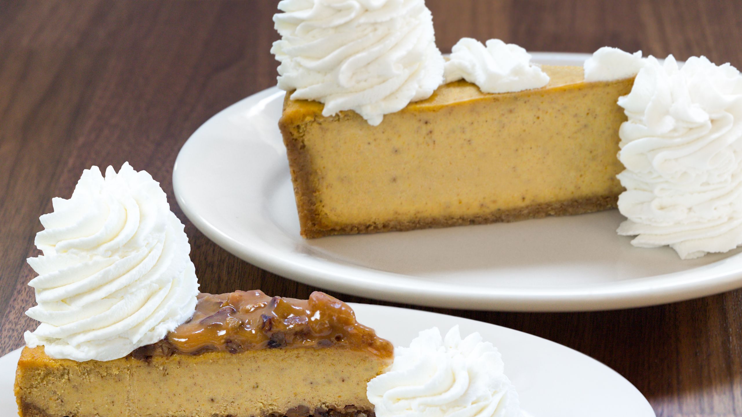 2560x1440 The Cheesecake Factory Combines a Pumpkin and Pecan Pie In One Glorious Cheesecake. Bon Appétit