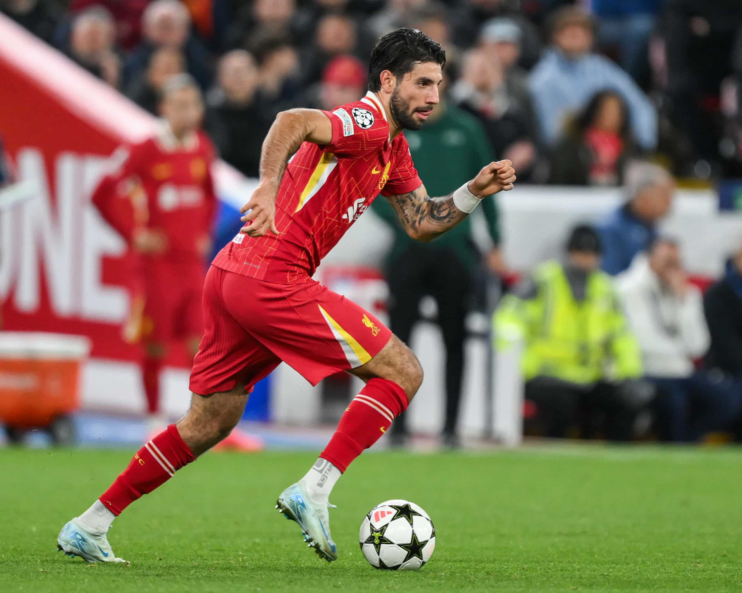 2560x2048 Dominik Szoboszlai's Vital Role in Liverpool's Evolving Play under Arne Slot