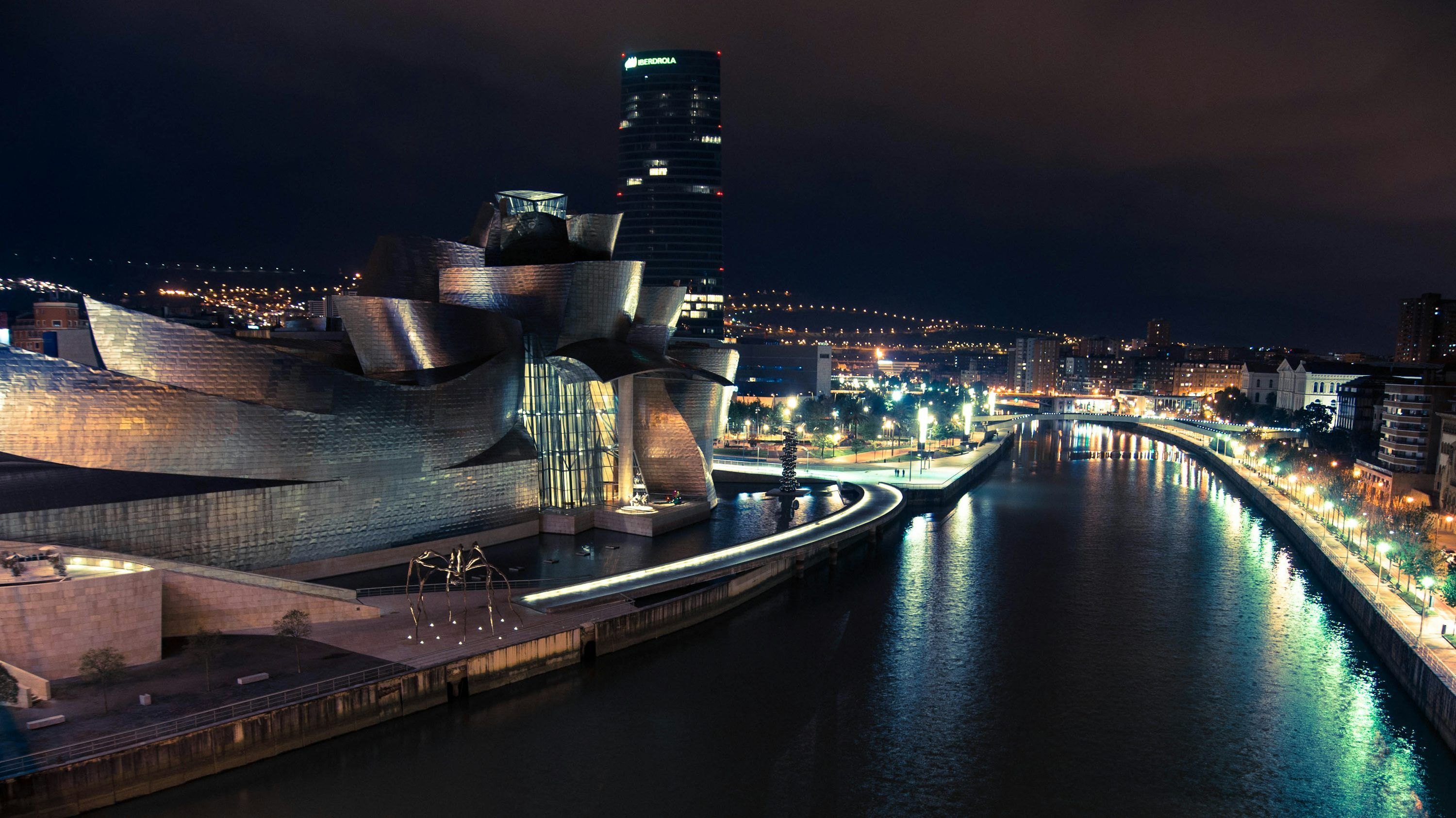 3000x1686 The guggenheim museum bilbao at night looks stunning