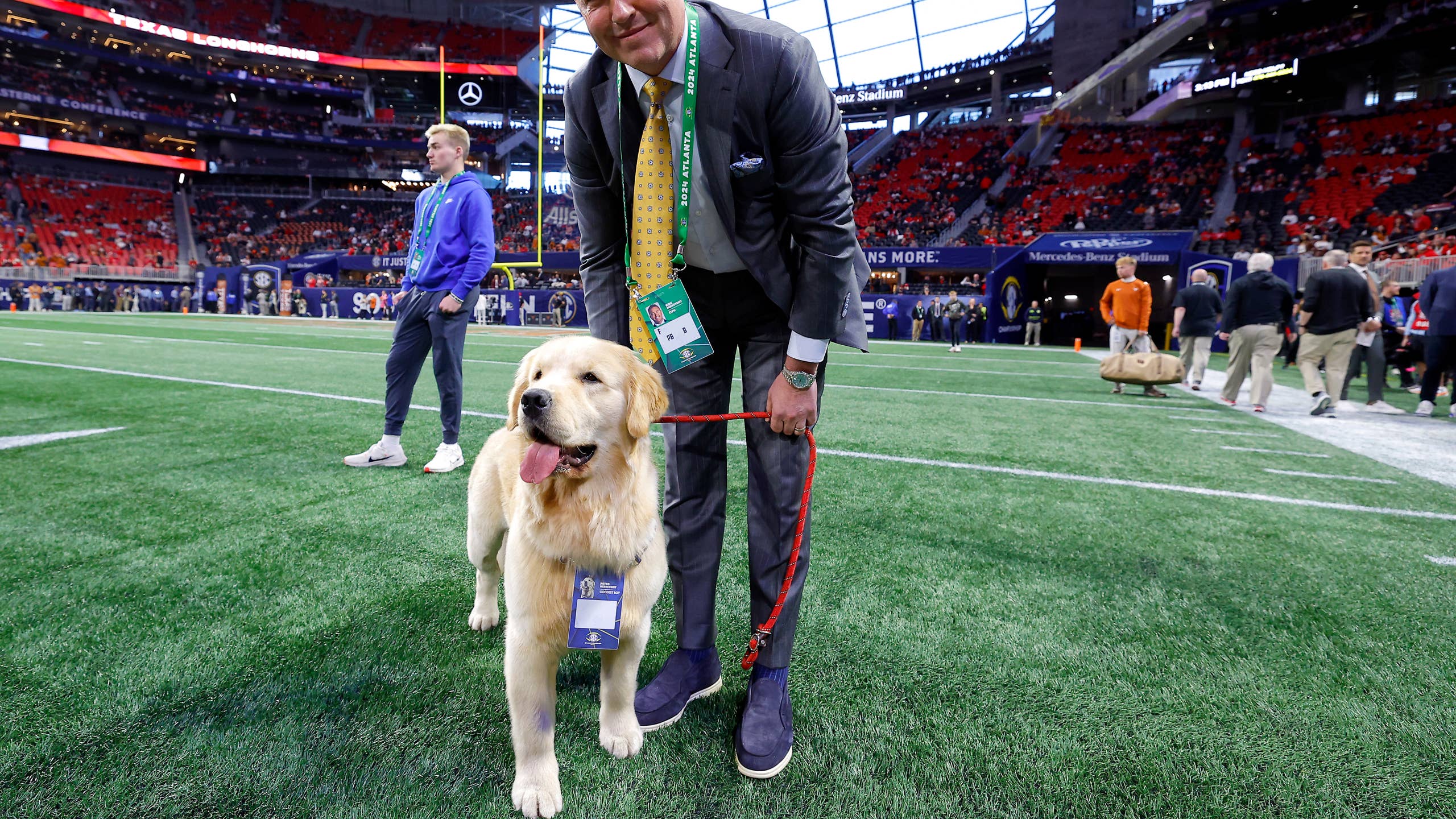 2560x1440 Kirk Herbstreit Answers If New Dog Will Join Him at 'College GameDay''s Journal