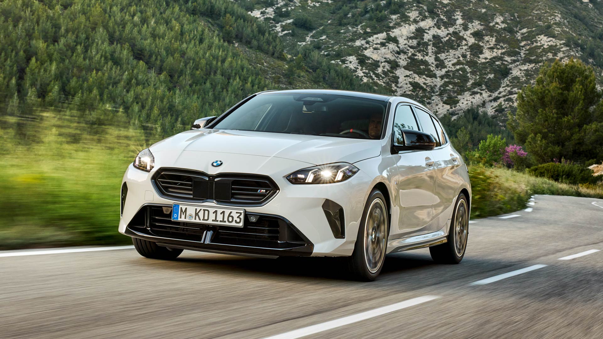 1920x1080 BMW 1 Series gets updated tech and a dramatic new look