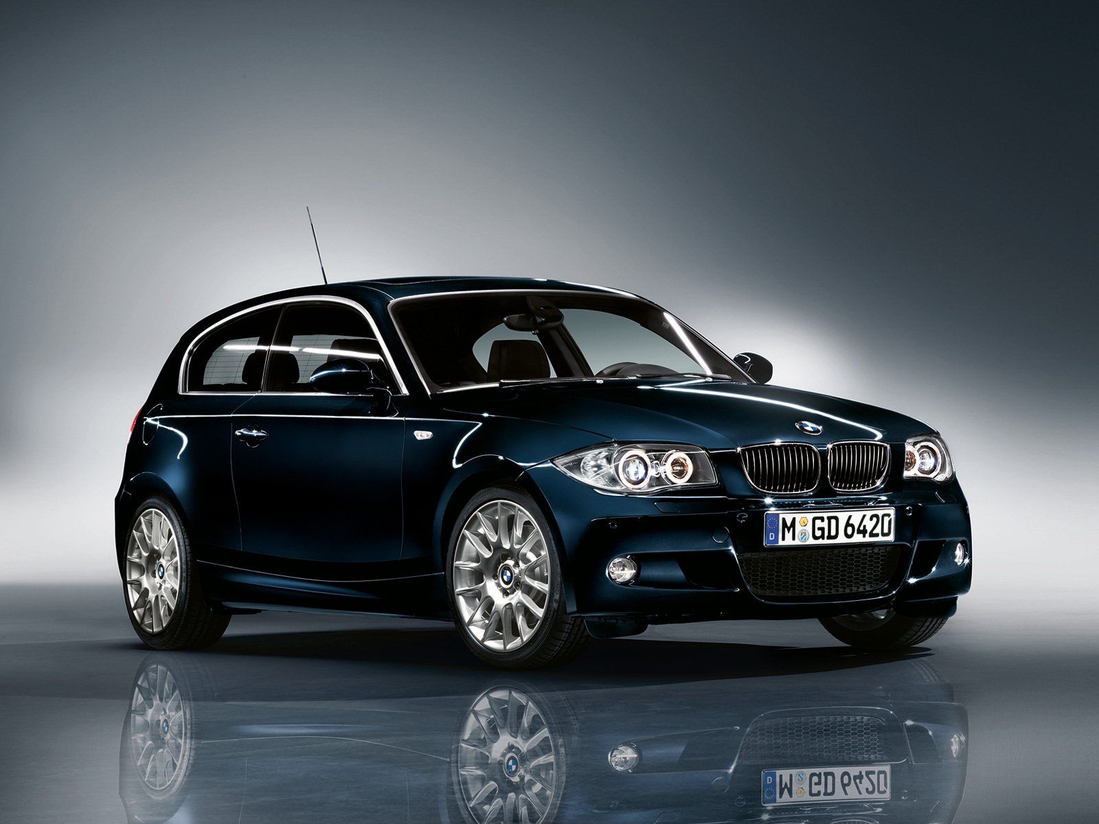 1600x1200 BMW 1 Series Wallpaper 1600x1200 69800