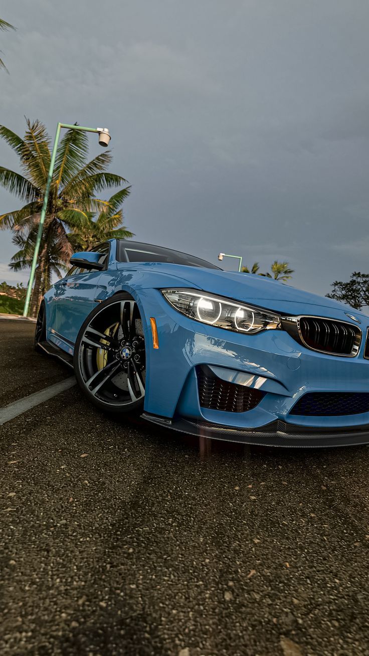 736x1308 BMW M4 wallpaper