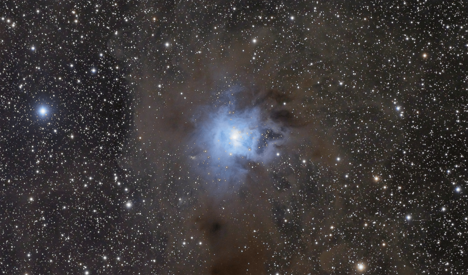 1920x1130 The Iris & Ghost Nebulas from Oregon Star Party