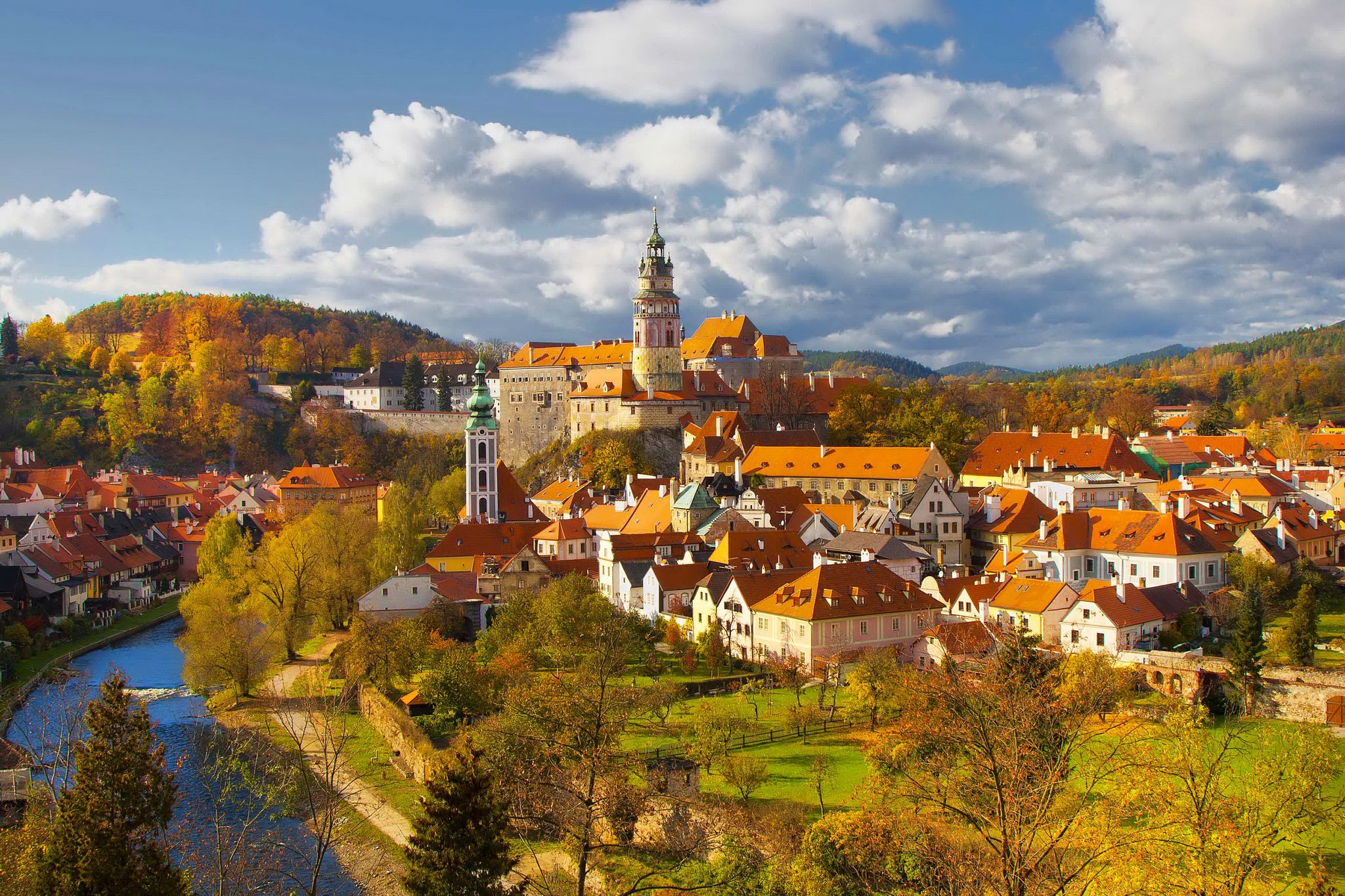 2048x1365 Download River House Colors Fall Czech Republic Man Made Town HD Wallpaperx1365