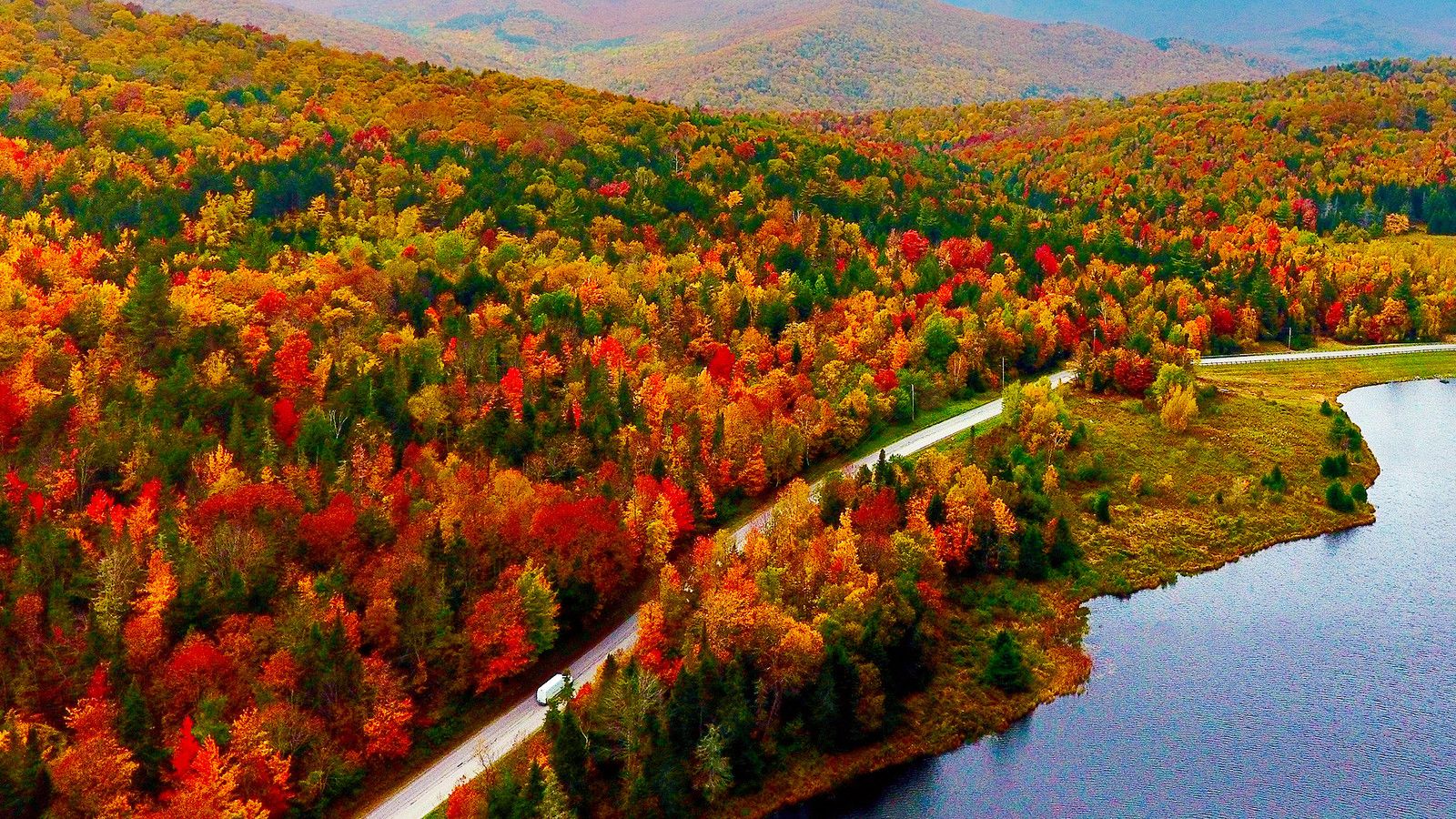 1600x900 Skip Woodstock: Vermont's Most Underrated Town Has Beautiful Fall Foliage And Is Closer To The Airport